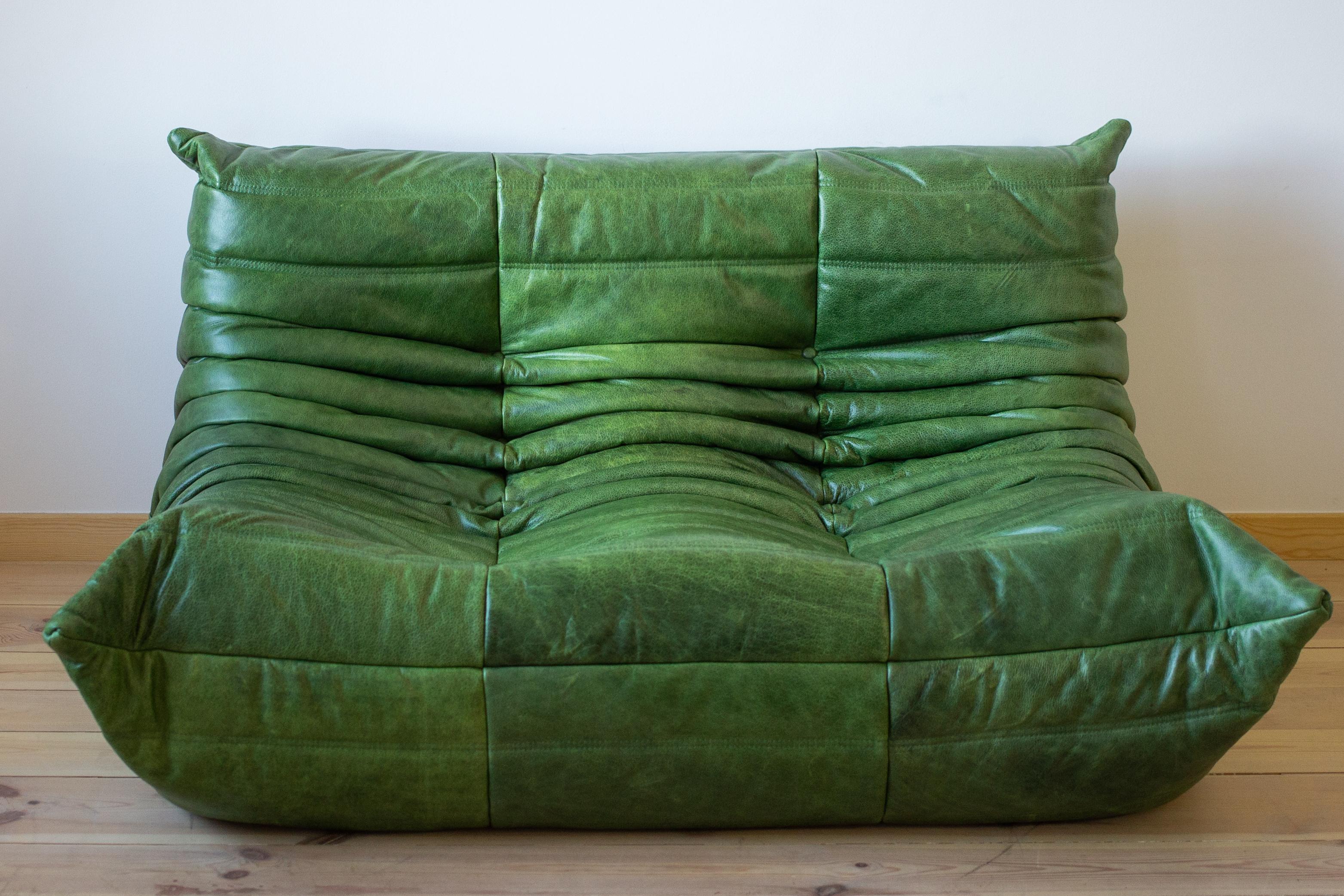 Late 20th Century Togo Two-Piece Set, Design by Michel Ducaroy, Dubai Green Leather For Sale