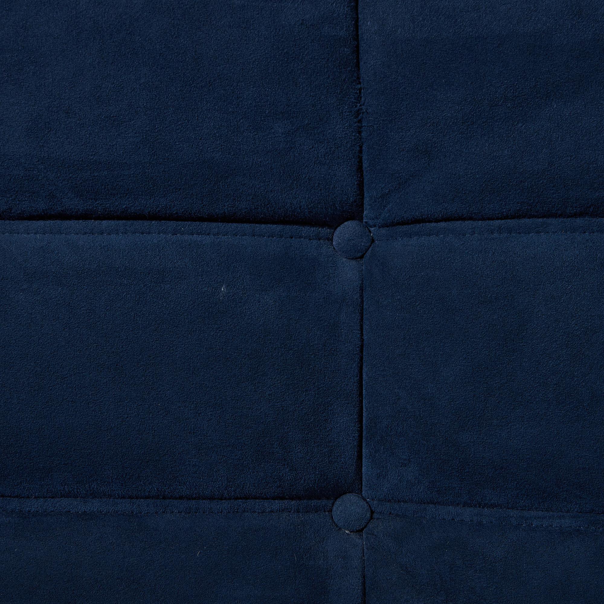 Togo Two-Seater Sofa by Michel Ducaroy for Ligne Roset, 1973 For Sale 8