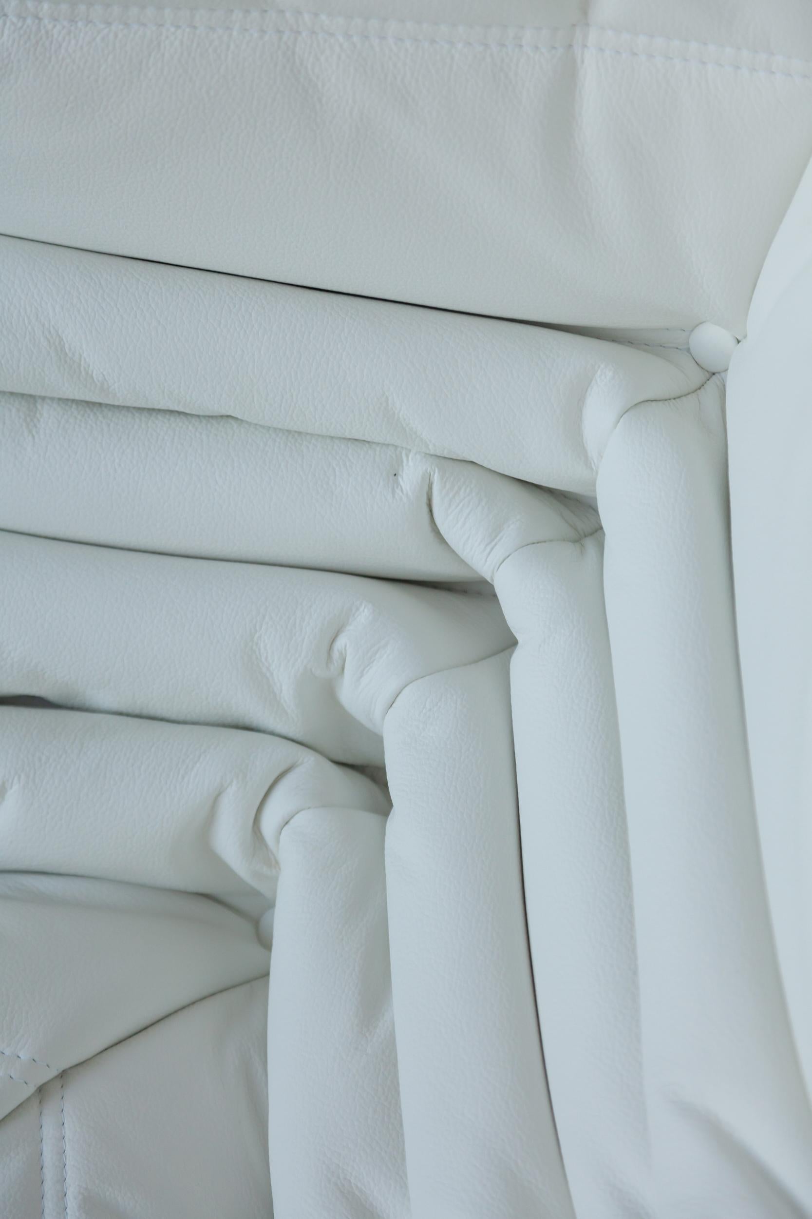Velvet Togo White Leather Sofa Set by Michel Ducaroy for Ligne Roset For Sale