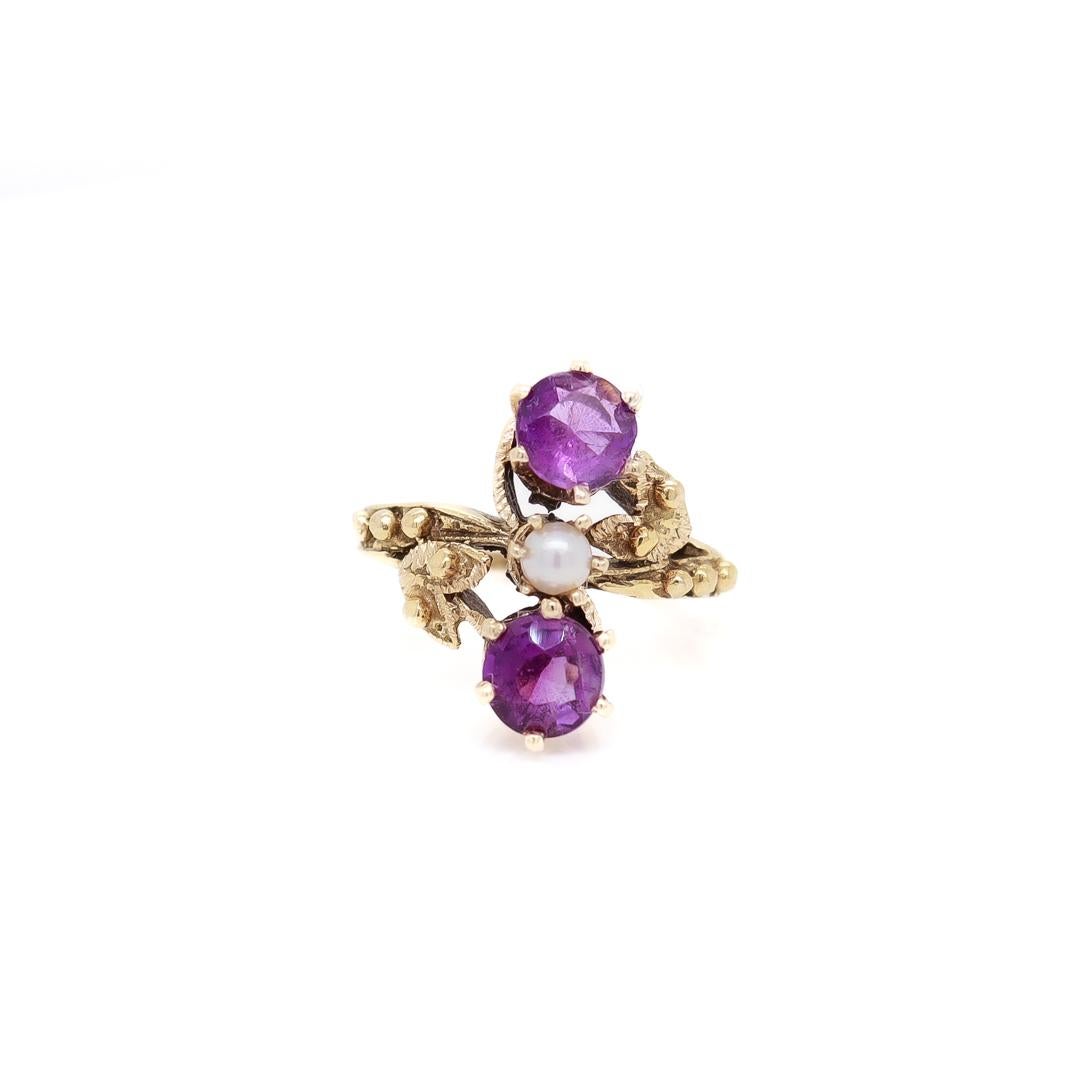 Round Cut Toi et Moi 14k Gold, Amethyst, and Pearl Cocktail Ring Size 2 For Sale