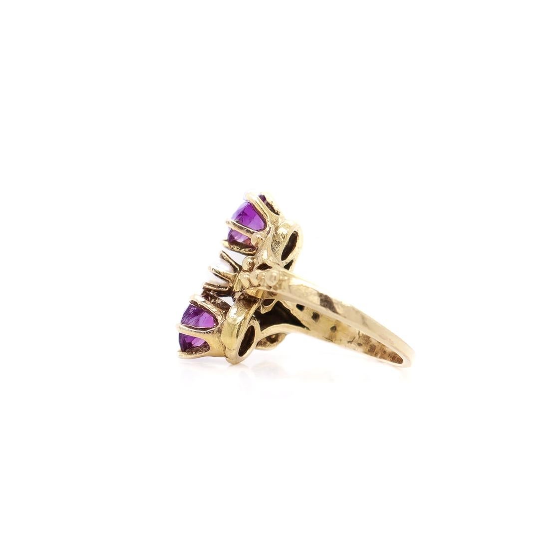 Toi et Moi 14k Gold, Amethyst, and Pearl Cocktail Ring Size 2 In Good Condition For Sale In Philadelphia, PA