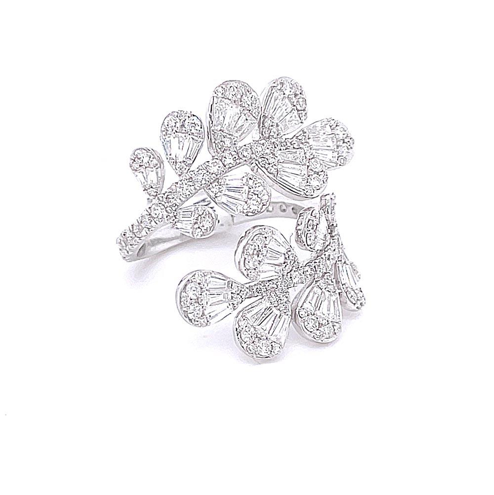 Contemporaneo Anello Bypass con diamante da 1,72 carati in oro bianco 18 carati
