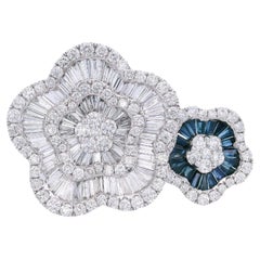 Toi et Moi Bague fleur en or blanc 18kt avec 9.1 CTW en diamants et saphirs