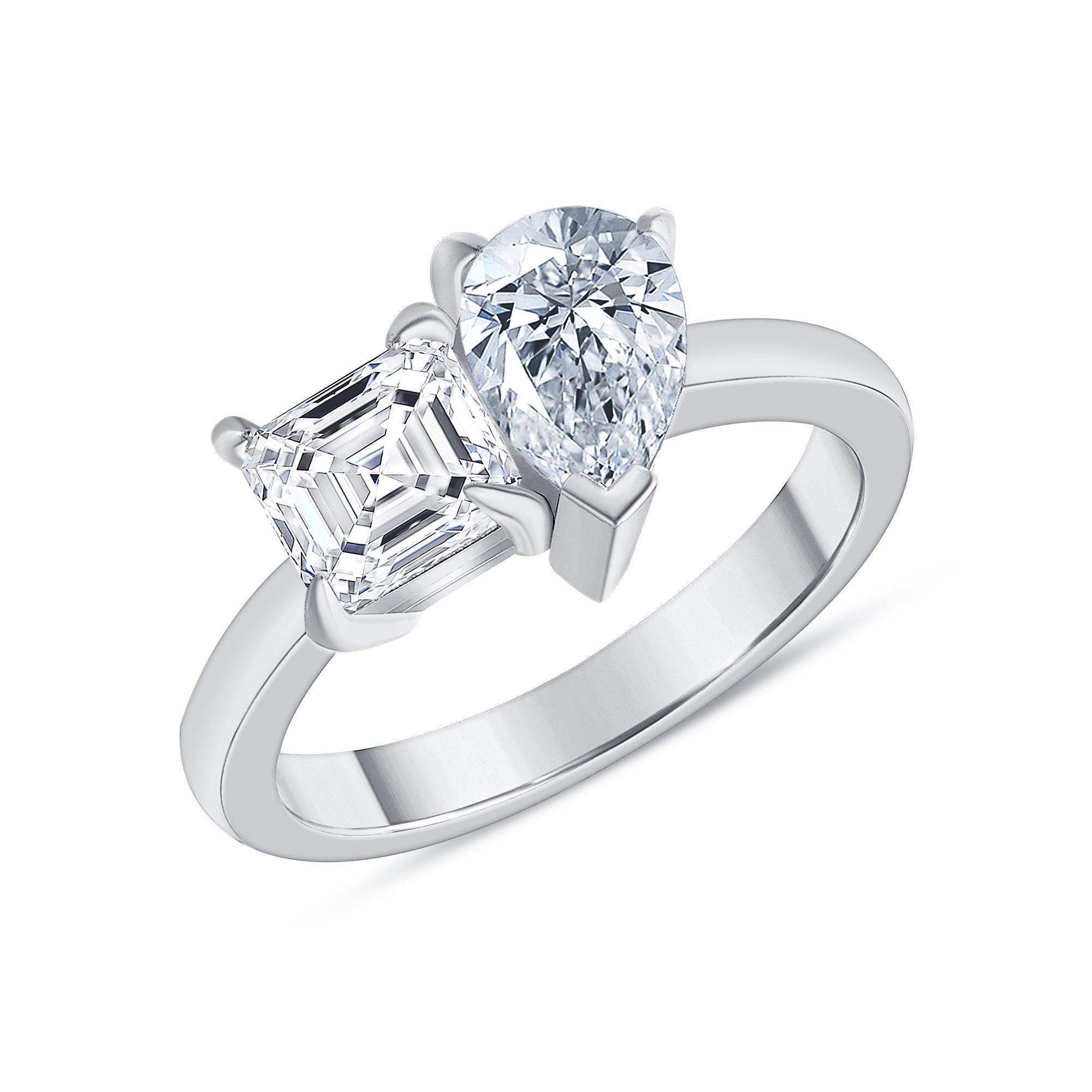 For Sale:  Toi et Moi Asscher and Pear Cut Diamond Engagement Ring 1.00 Carat 3