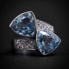 Toi-et-Moi Blue Topaz Diamond Cocktail Ring 19.2kt White Gold Portuguese 2010s