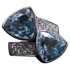 Toi-et-Moi Blue Topaz Diamond Cocktail Ring 19.2kt White Gold Portuguese 2010s