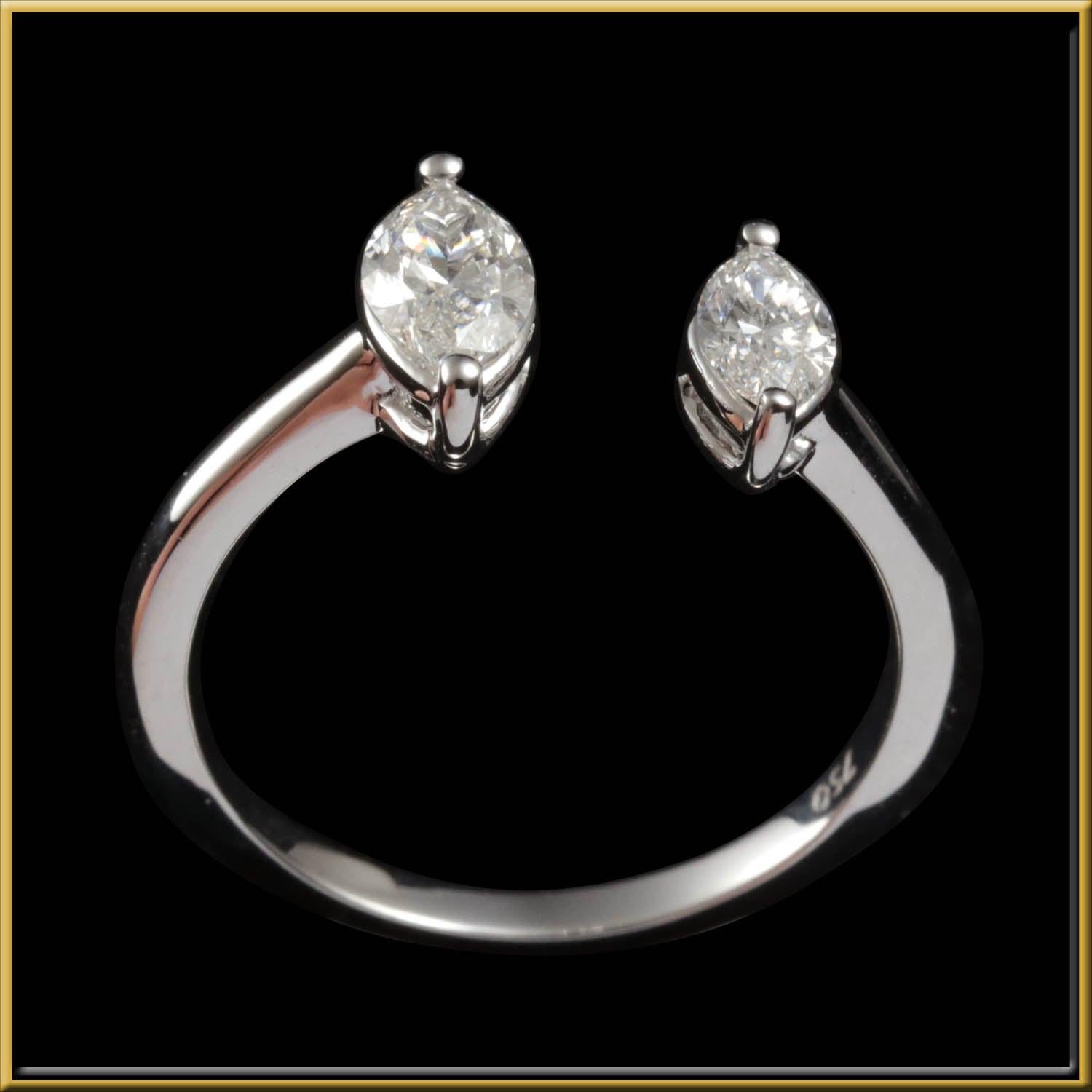 For Sale:  Toi et Moi Diamond Fashion Ring in 18 Karat Gold 2