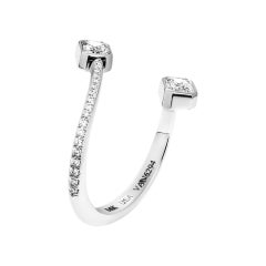 Toi et Moi Diamond ring with Emerald Cut Diamonds