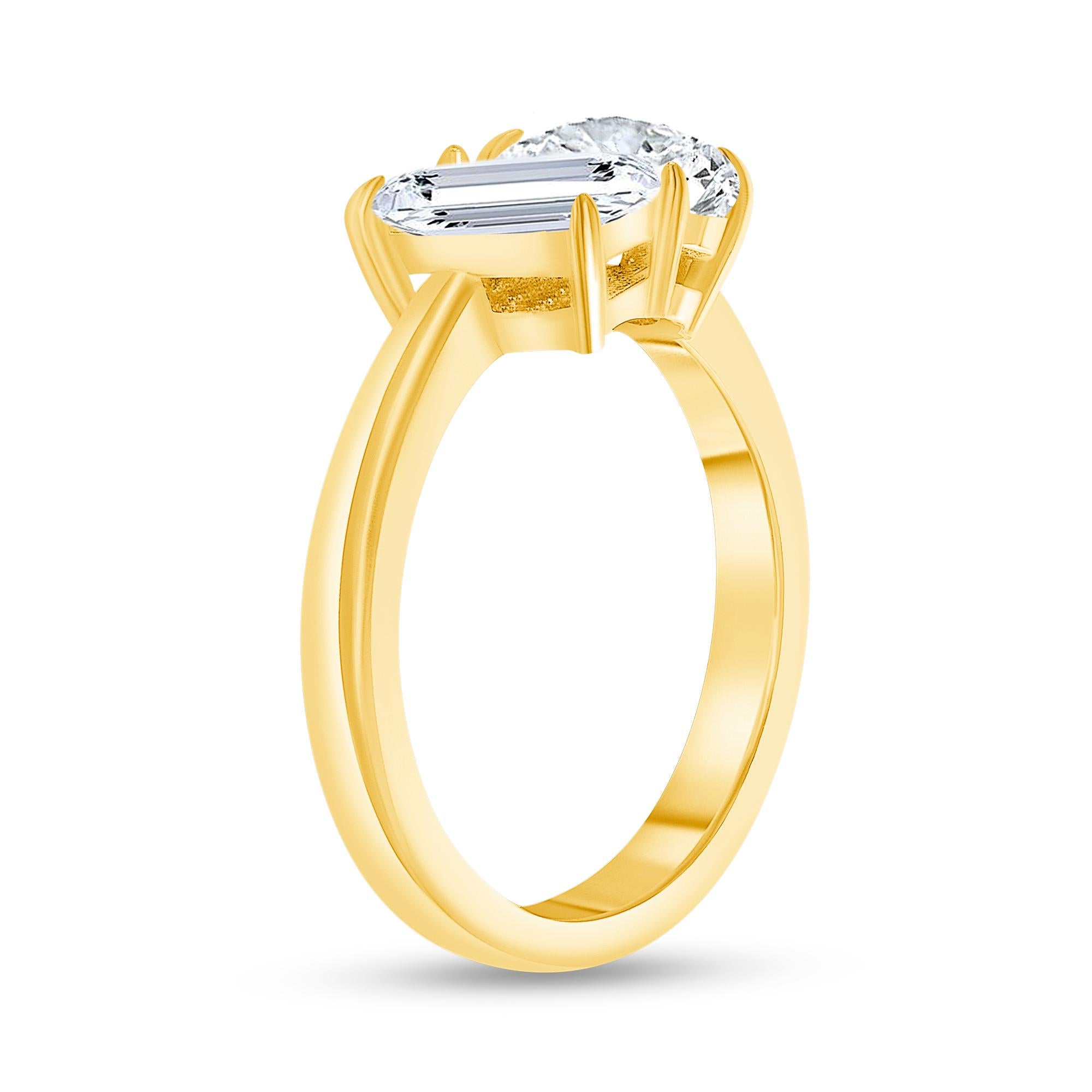 For Sale:  Toi et Moi Emerald Cut and Oval Shape Two Stone Diamond Engagement Ring 1.00 Car 2