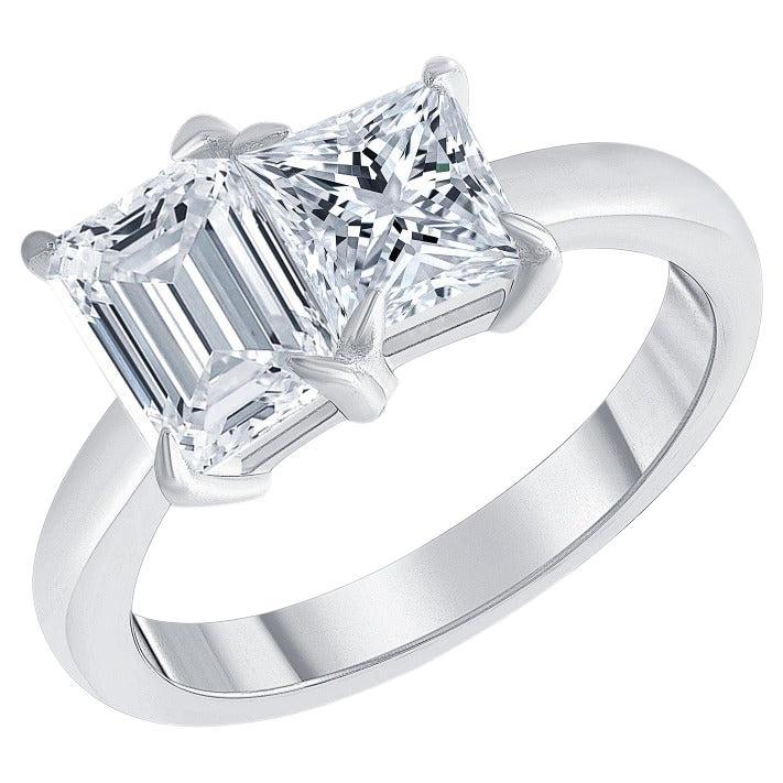 For Sale:  Toi et Moi Emerald Cut and Princess Diamond Engagement Ring 1.00 Carat