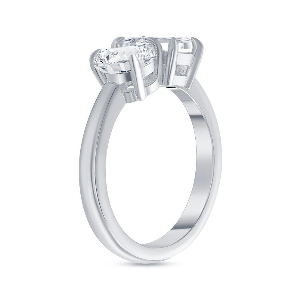 For Sale:  Toi et Moi Emerald Cut and Round Diamond Two Stone Engagement Ring 1.00 Carat 2