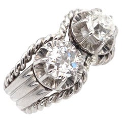 Bague française Toi et Moi en platine et diamants des années 50, bague rétro à cordes