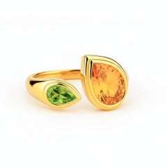 Toi et Moi Gemstone Ring: Citrine and Peridot