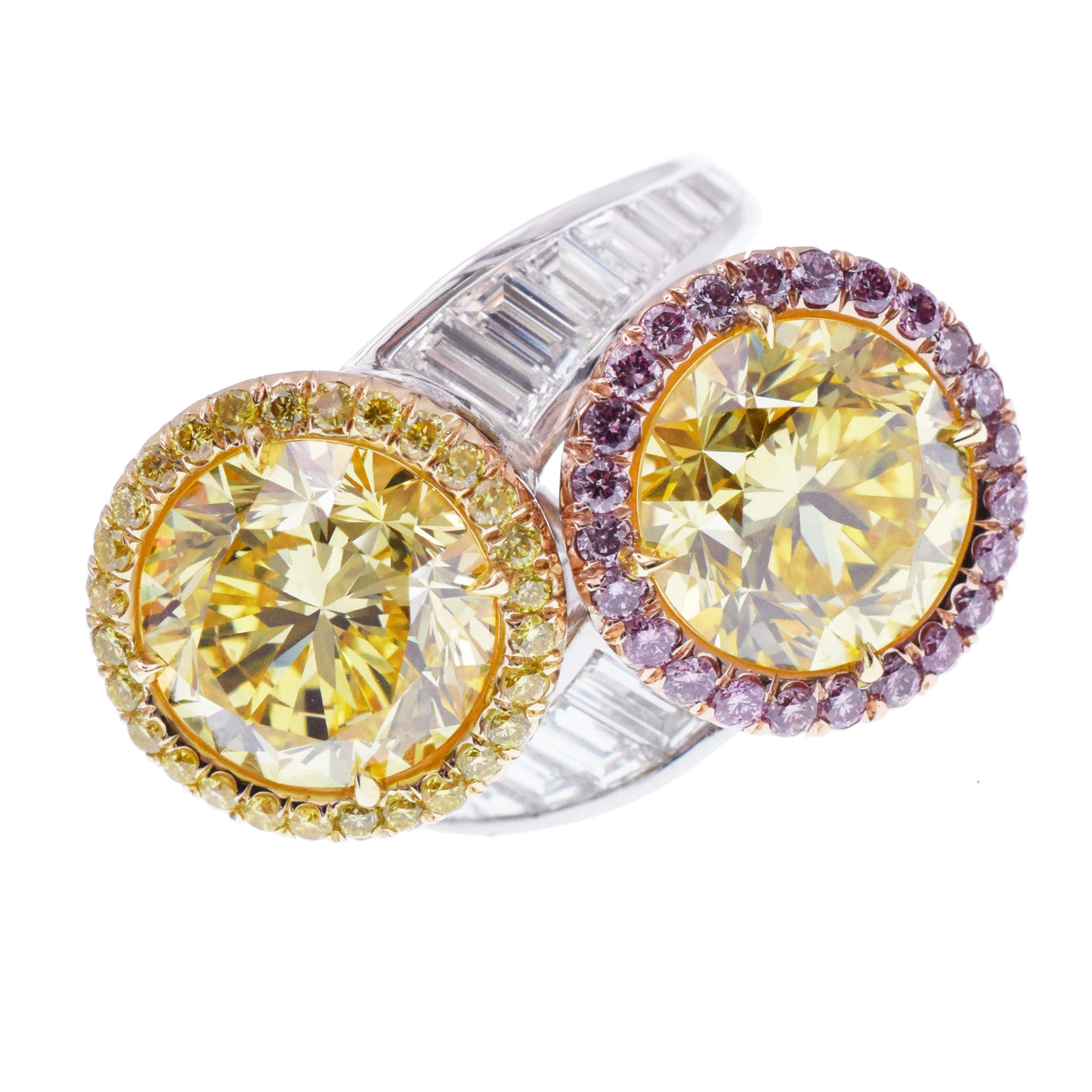 Women's Toi et Moi GIA Vivid Yellow Diamond Ring For Sale