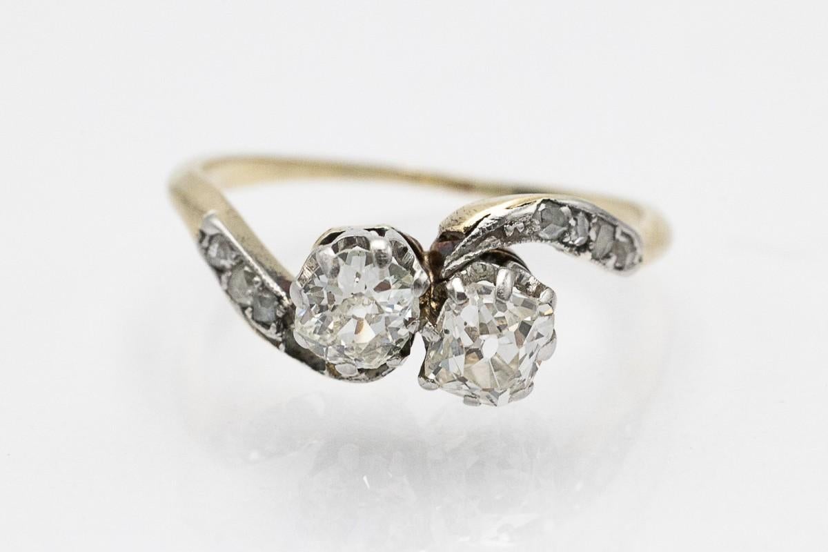 Toi et Moi gold ring with diamonds, early 20th century. Belle Époque en venta