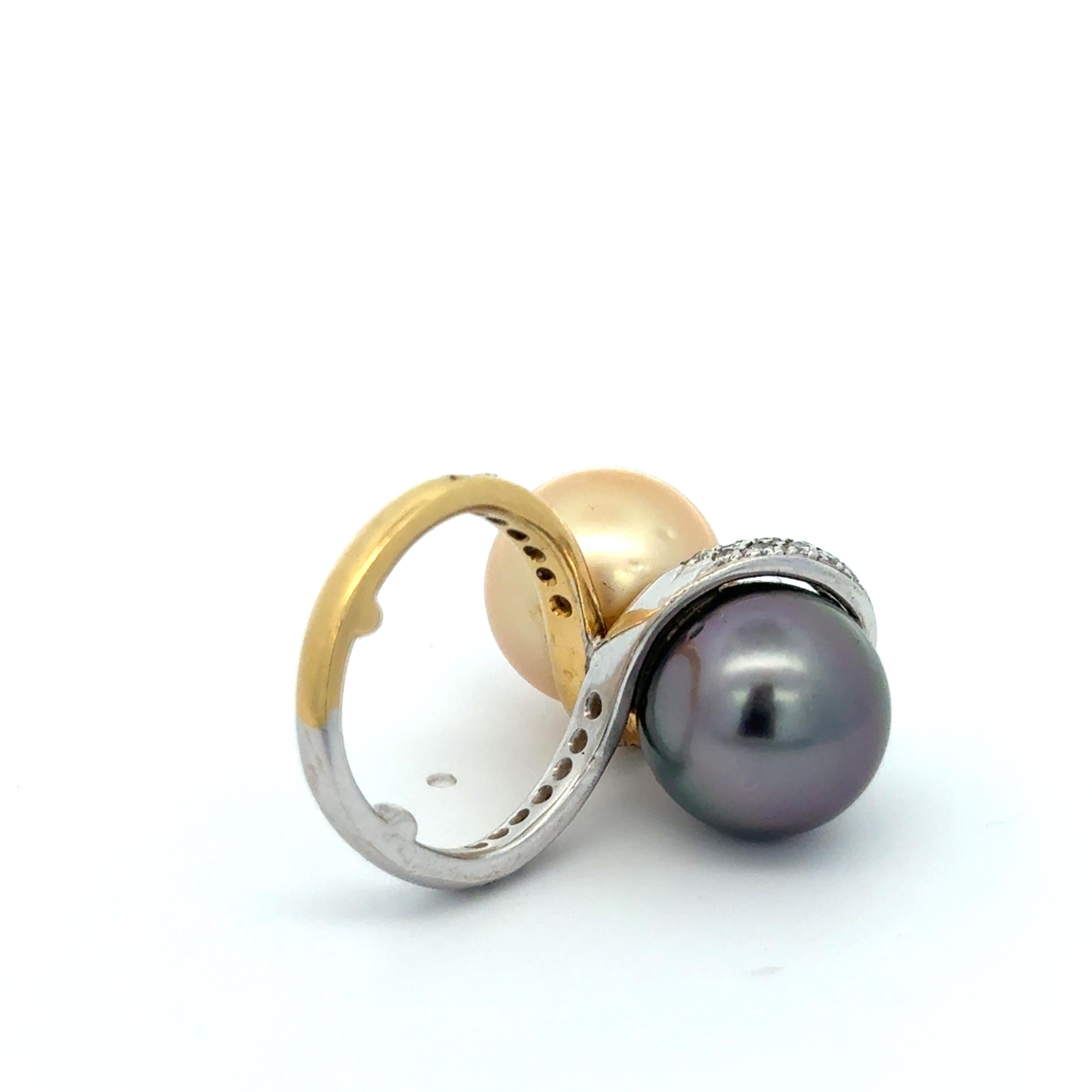 Women's Toi et Moi Pearl Diamond Ring 18K For Sale