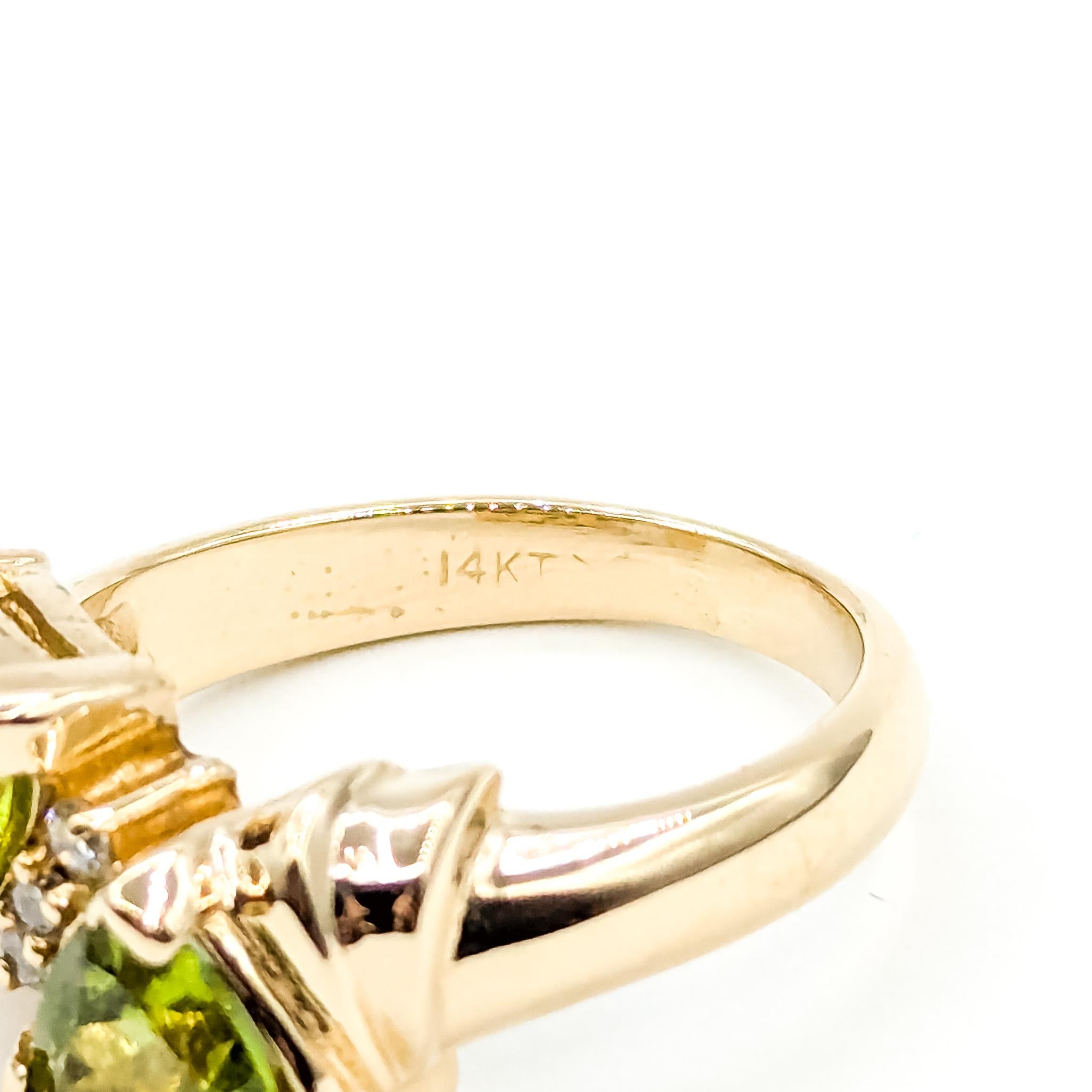 Toi et Moi Peridot & Diamond Ring in 14k im Angebot 4