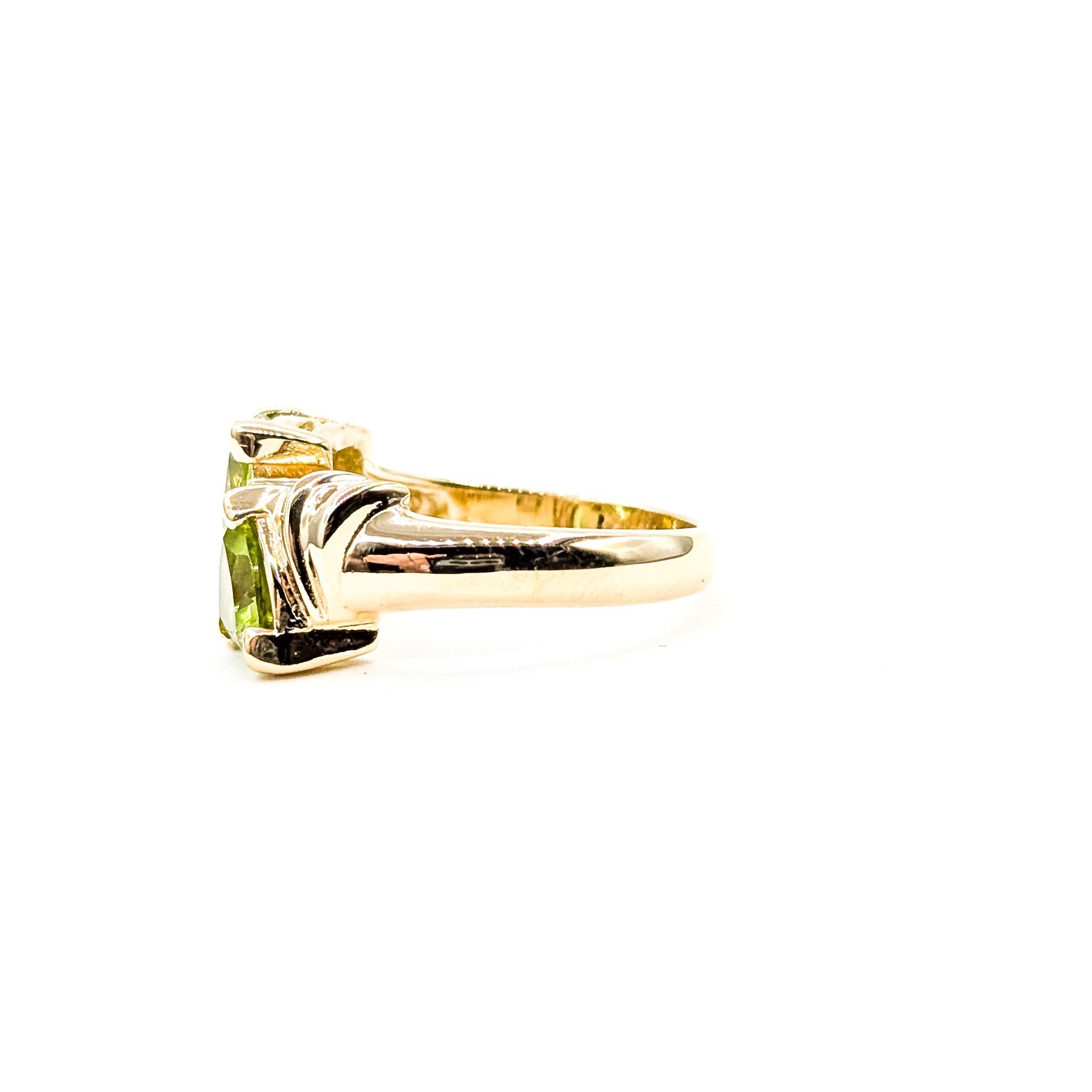 Toi et Moi Peridot & Diamond Ring in 14k im Angebot 3