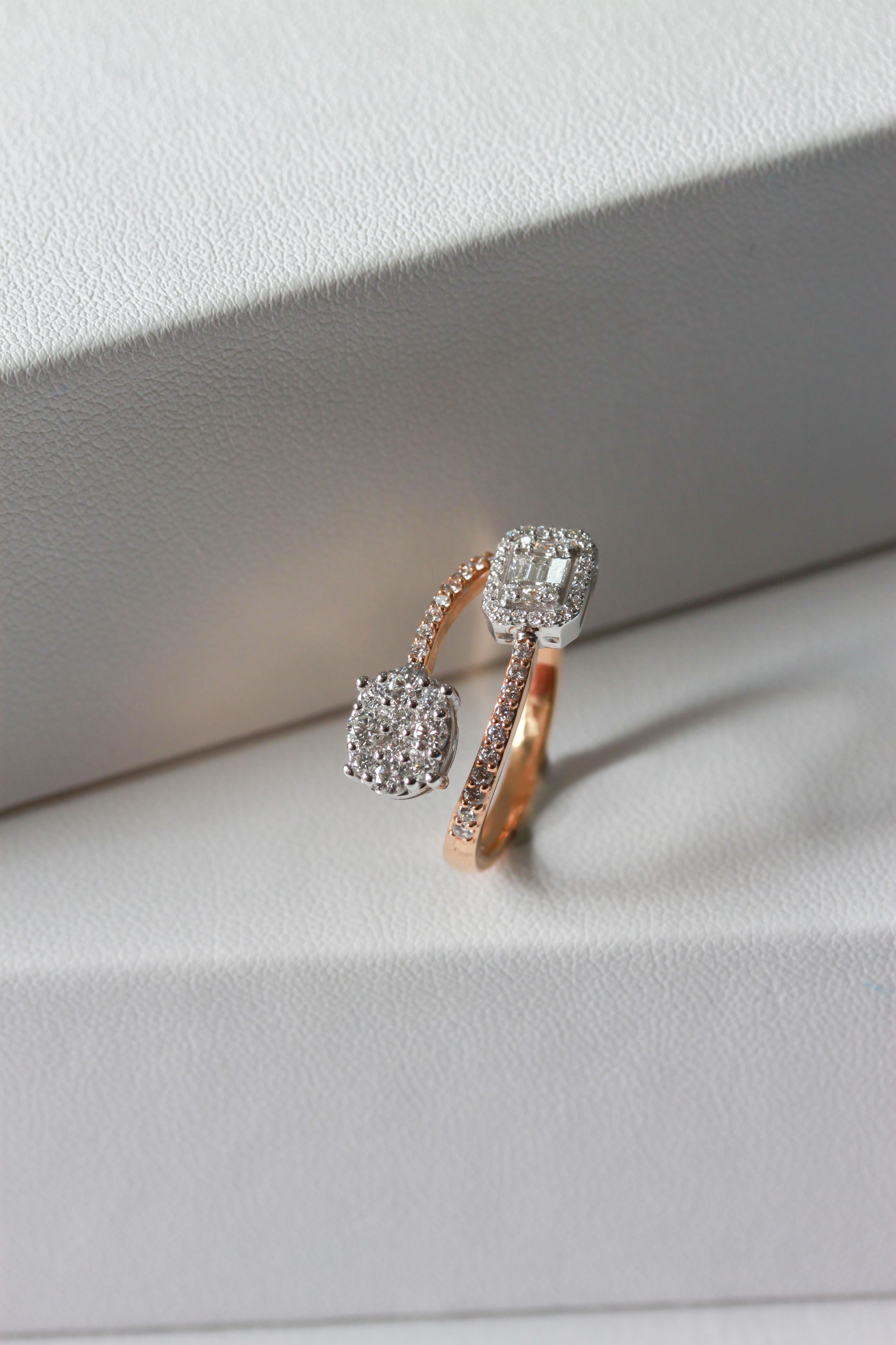 Contemporary Toi Et Moi Ring with Illusion Diamond Setting in Rose Gold For Sale