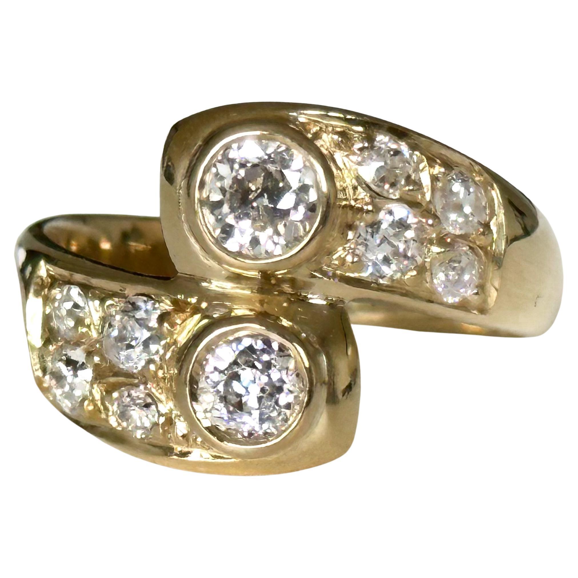 Toi et Moi ring with old cut diamonds in 18 carat gold For Sale at 1stDibs