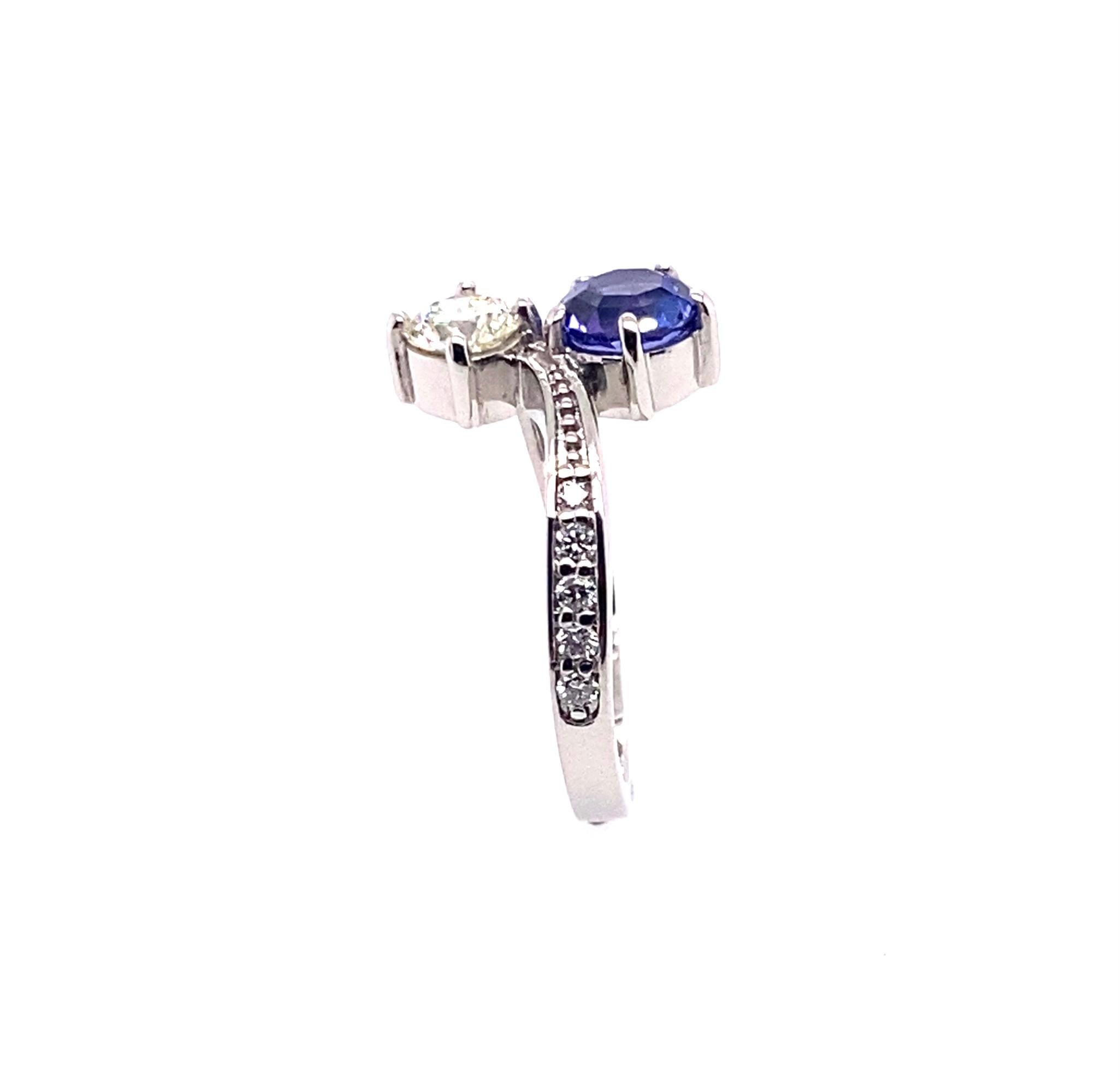 Toi et Moi Tanzanite Diamond Platinum Ring In New Condition For Sale In Indooroopilly, QLD