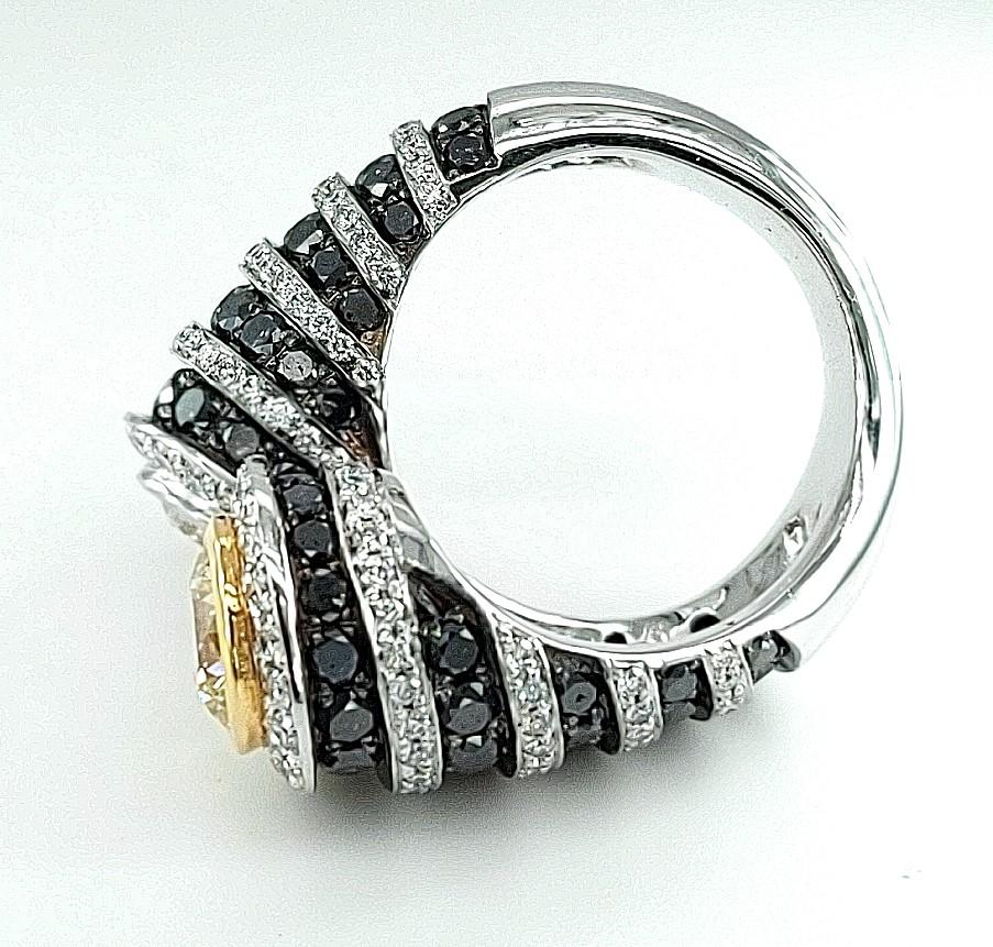 Bague Toi & Moi en or blanc 18 carats avec diamants 1,14 carat et 1,28 carat en vente 3