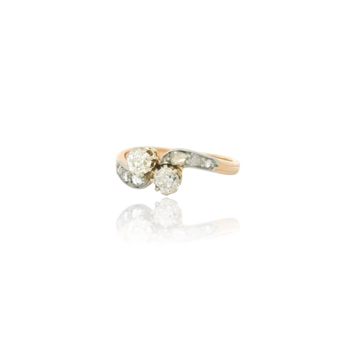 Old European Cut Toi & Moi diamond ring circa 1900 For Sale