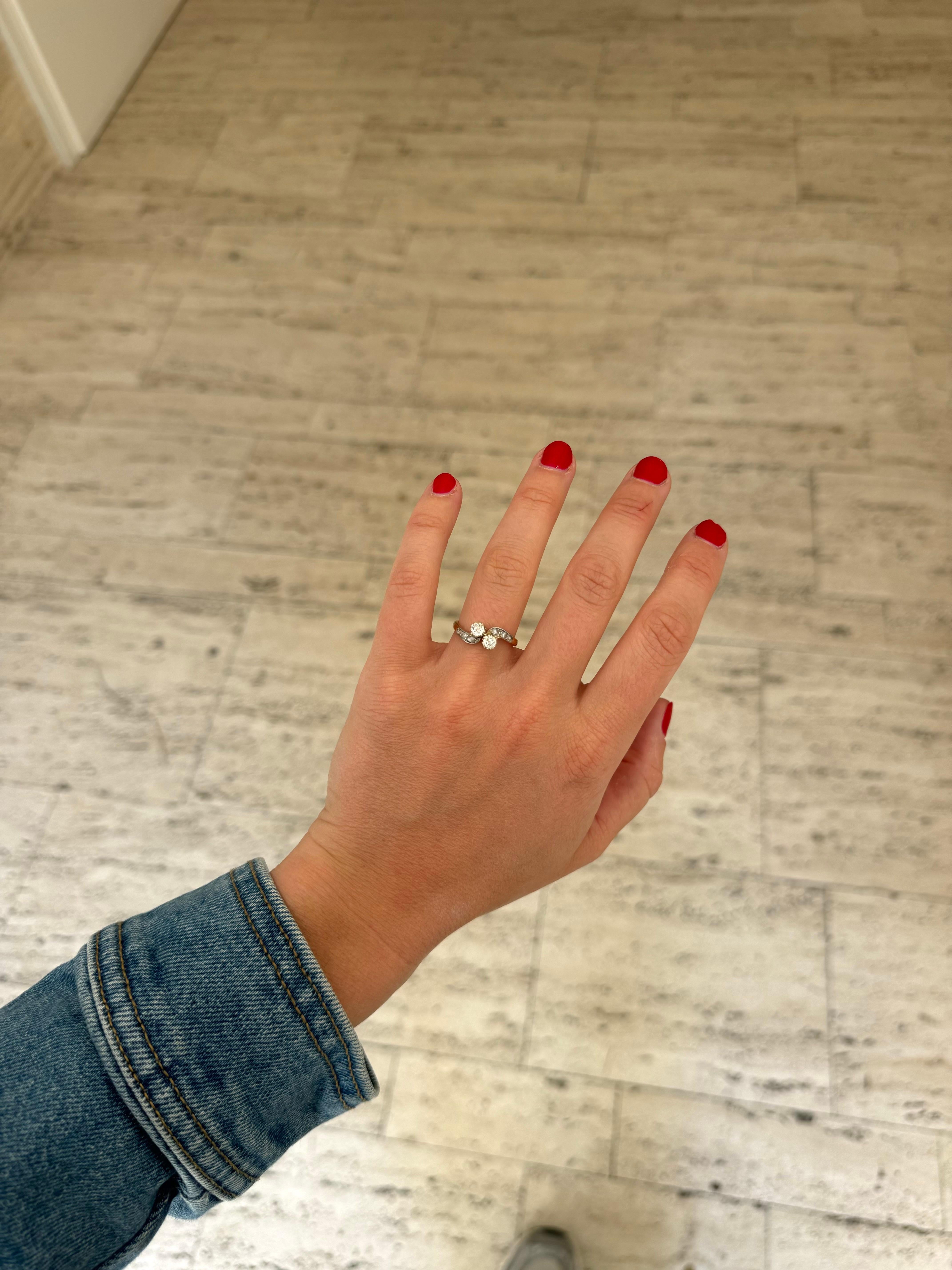 Women's or Men's Toi & Moi diamond ring circa 1900 For Sale