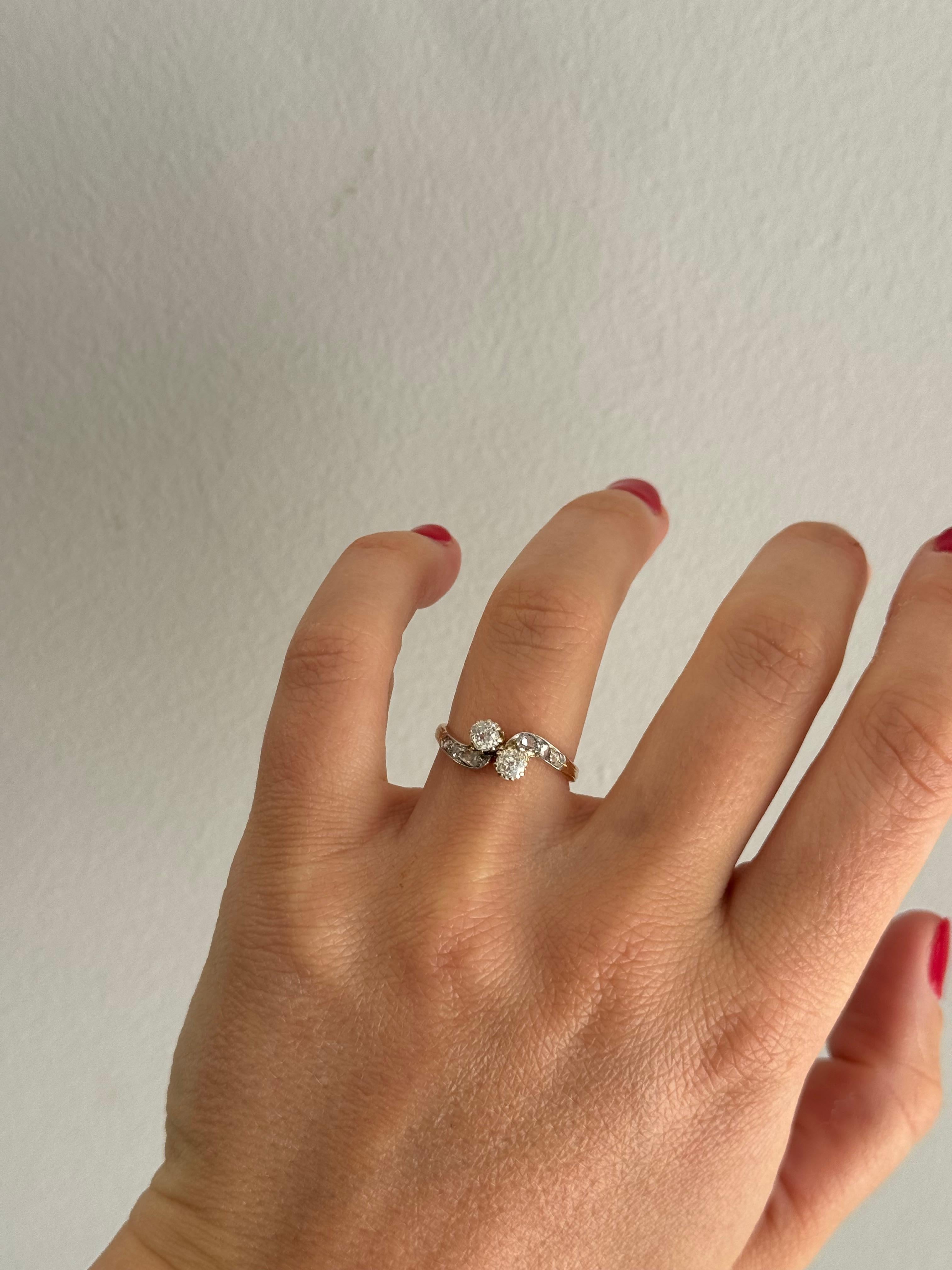 Toi & Moi diamond ring circa 1900 For Sale 2