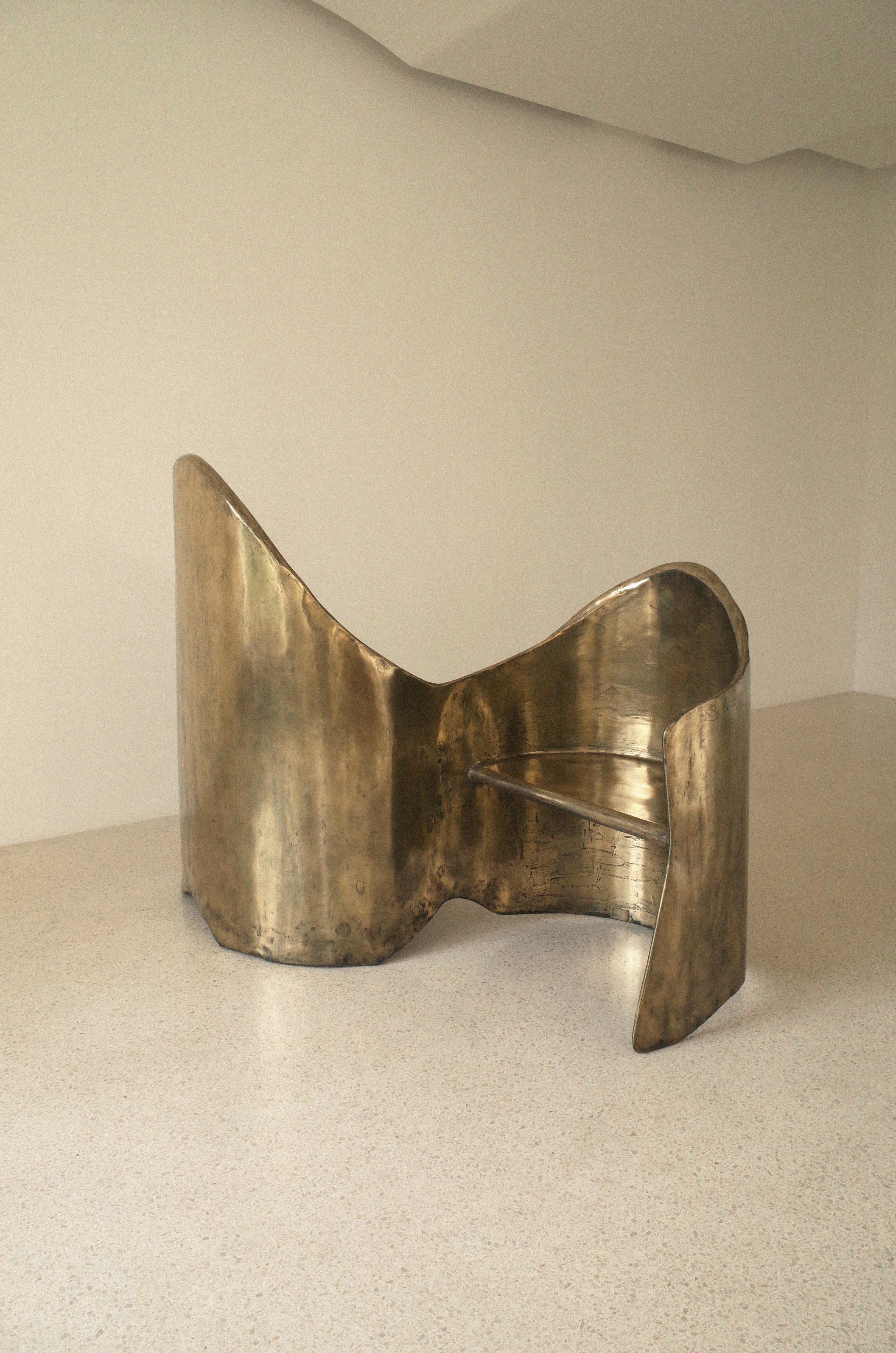 Toi & Moi Loveseat In Polished Brass Resin Over Inox by Atelier Ellery
Limited Edition Of 8 Pieces.
Dimensions: D 127 x W 160 x H 120 cm.
Materials: Inox stainless steel and polished brass resin overlay.

Available in different finishes and material