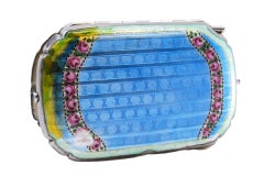 Neceser de plata esmaltada e interior dorado con espejo y dos compartimentos