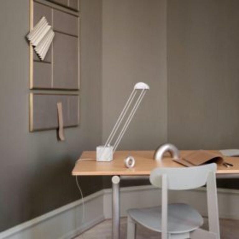 Painted Tokio Desk Lamp in Ash Grey by Shigeaki Asahara For Sale
