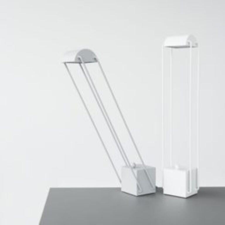 Tokio desk lamp in white by Shigeaki Asahara

The Tokio desk lamp was introduced back in 1980 by Shigeaki Asahara and is now relaunched by Please Wait to be seated. Asahara has an eye for the classic and elegant yet with great sense of