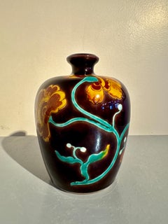 Tokuda Yasokichi I Kutani "Poppies" Vase, Meiji or Taisho Period, Japan