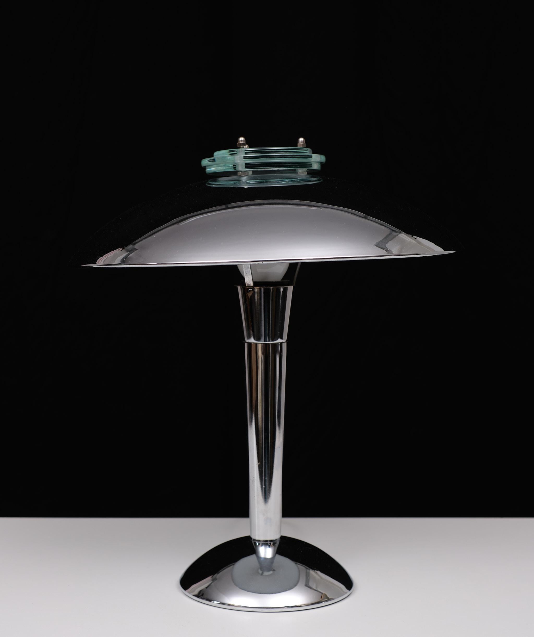 Tokyo Bauhaus Chrome table lamp  1980s Japan  For Sale 3
