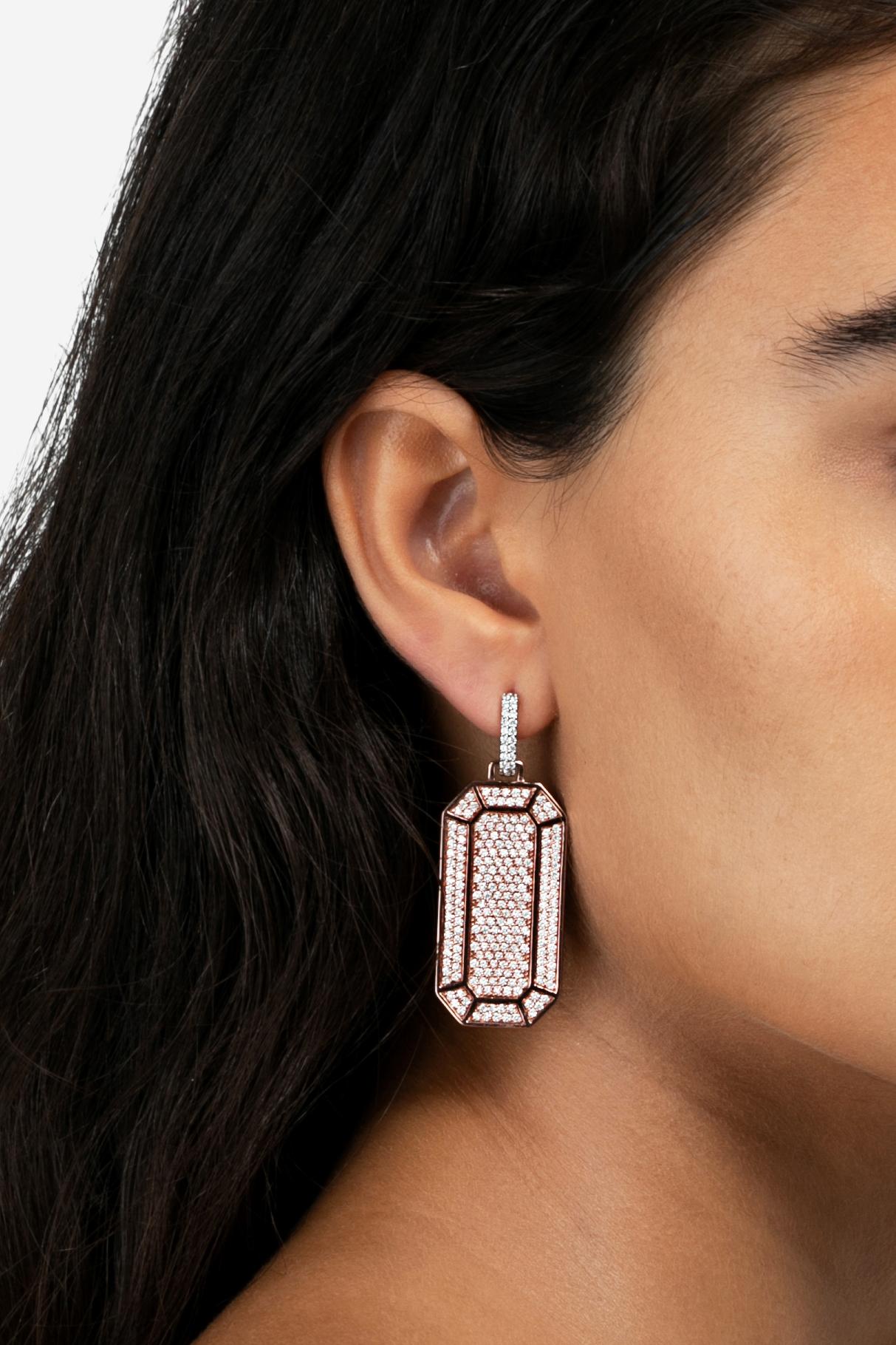 Pendiente Tokio Gran Pavé Completo Oro Blanco Moderno en venta