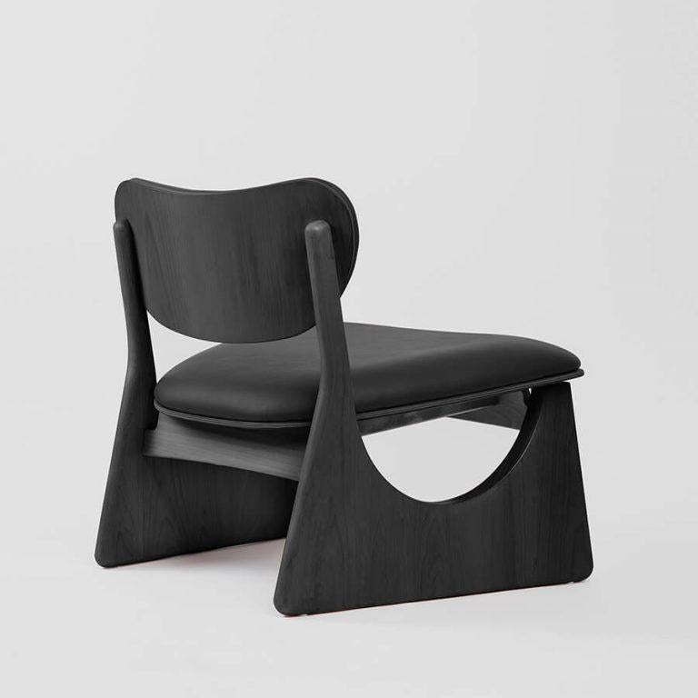 Tol Accent Chair in Black Oak (Mexikanisch) im Angebot