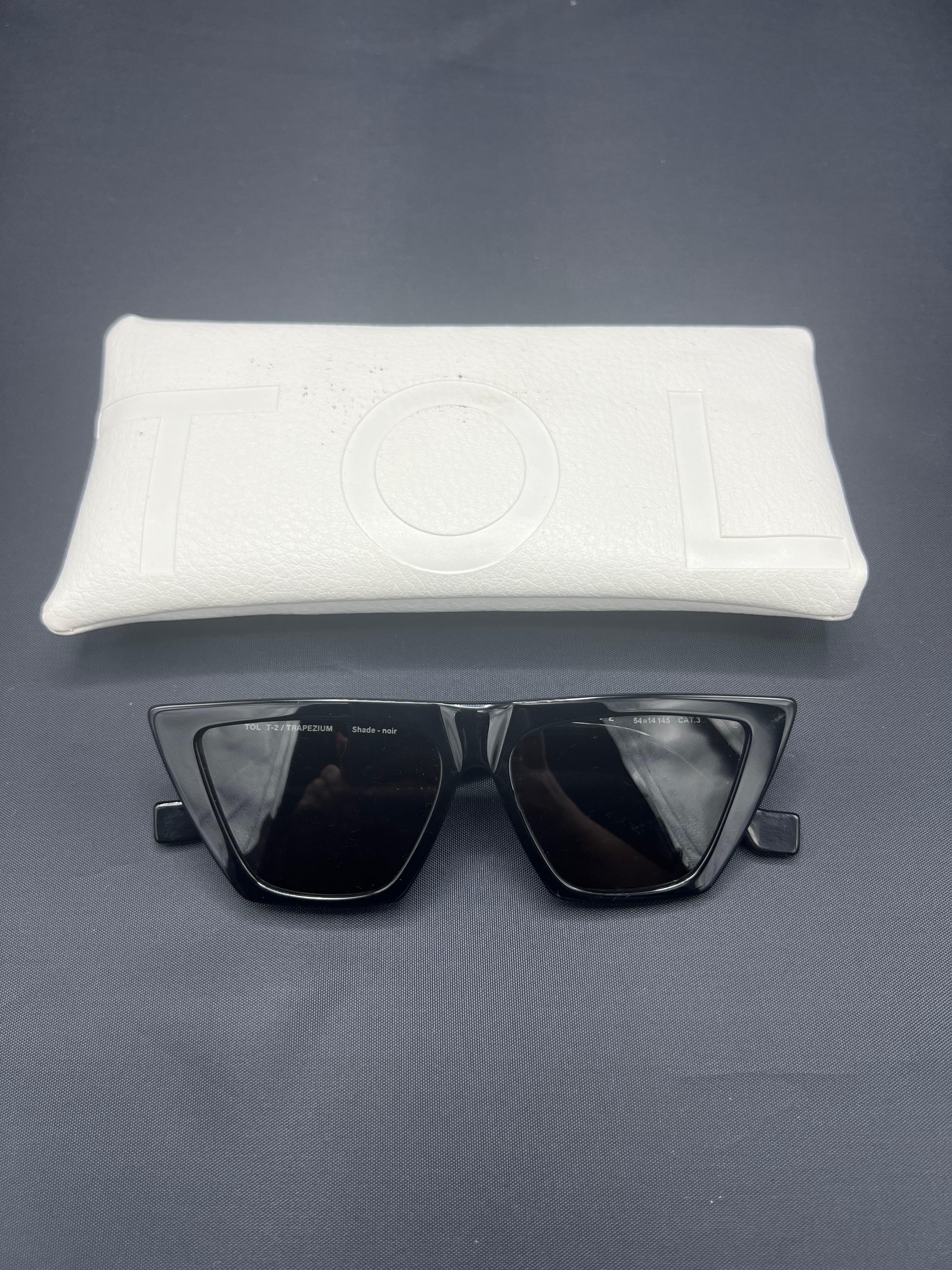 TOL Noir Trapezium Sunglasses For Sale 1
