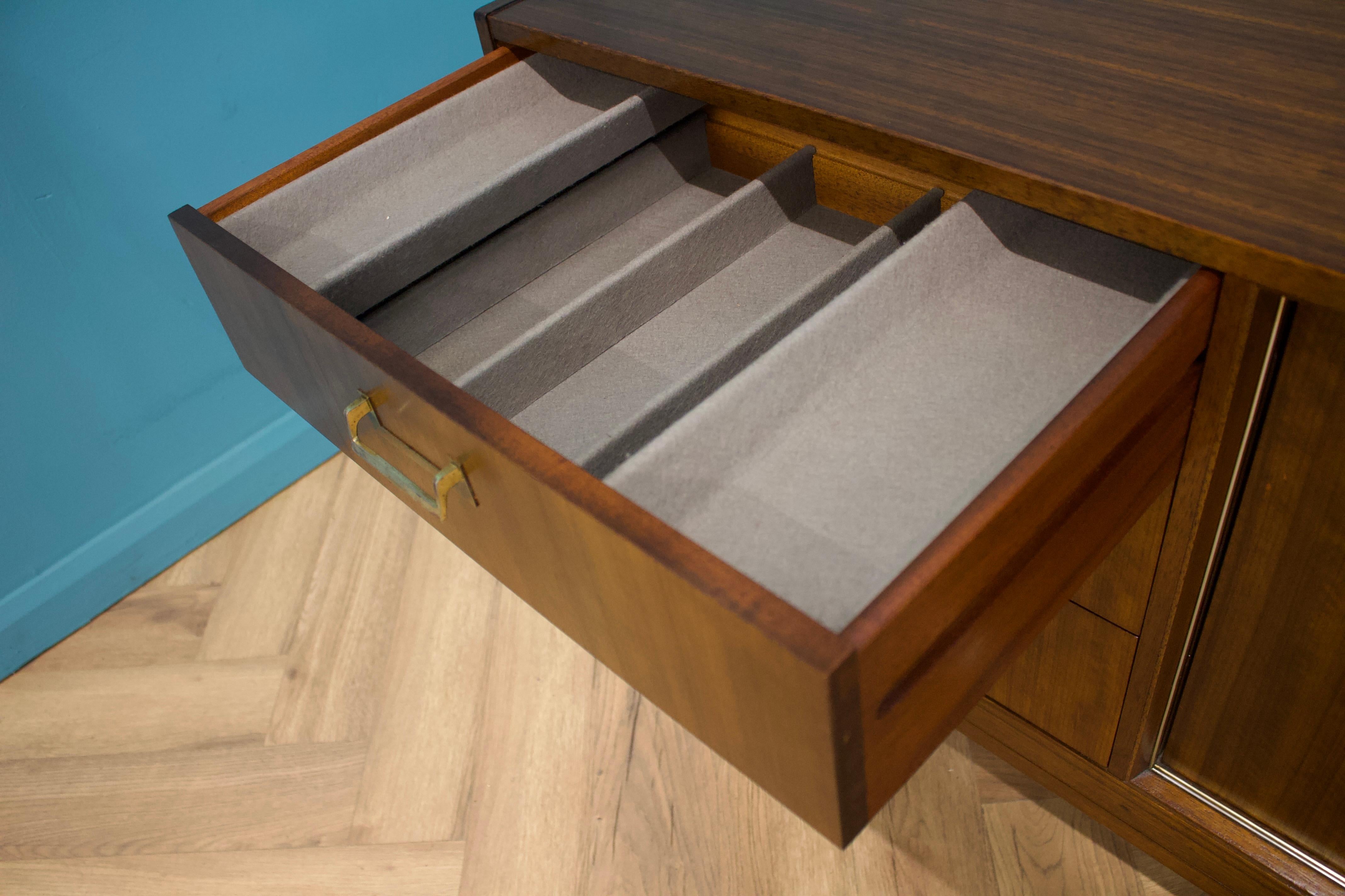 Credenza Tola di G-Plan, anni '60 In condizioni buone in vendita a South Shields, GB