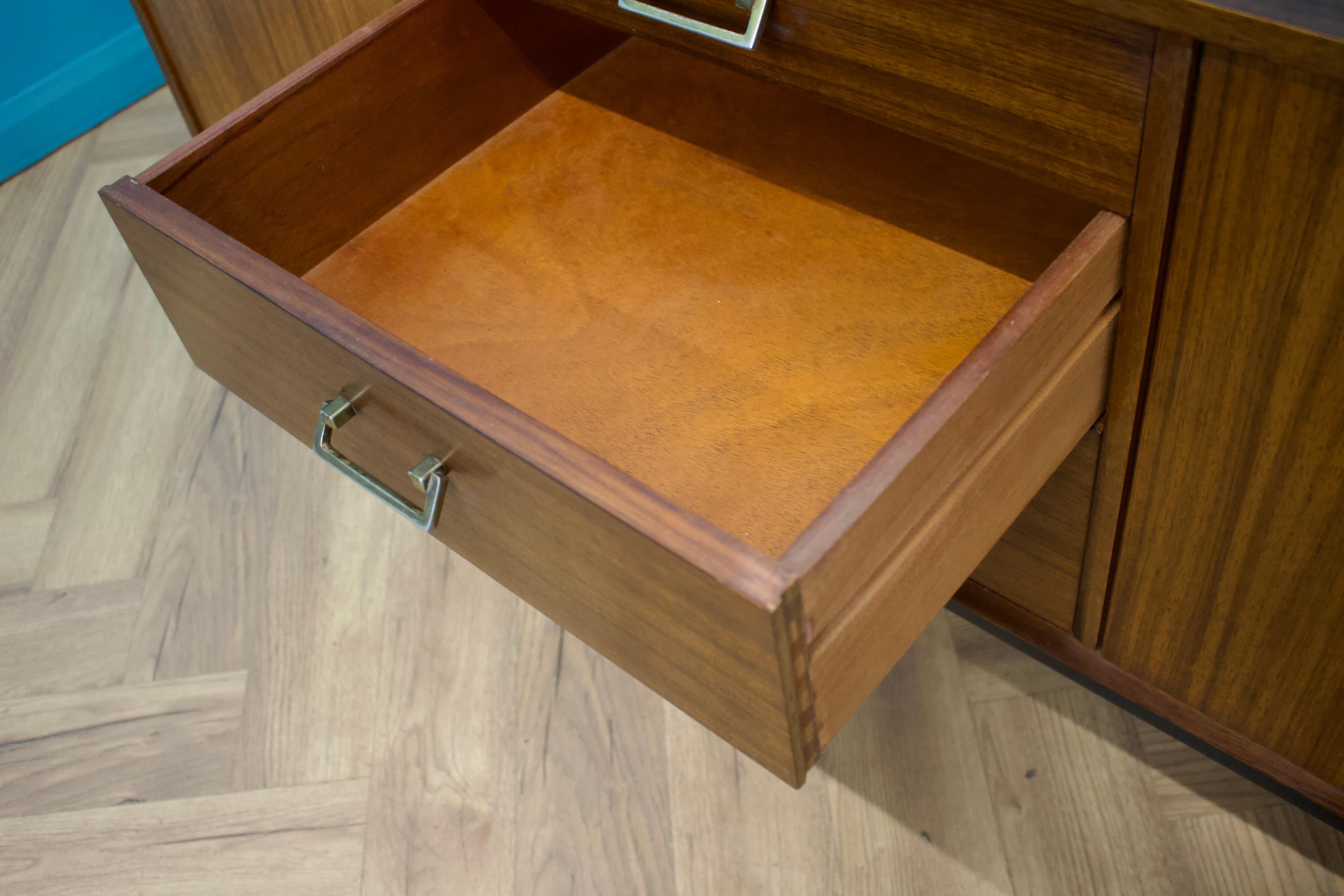 Teck Enfilade Tola de Nathan, années 1960 en vente