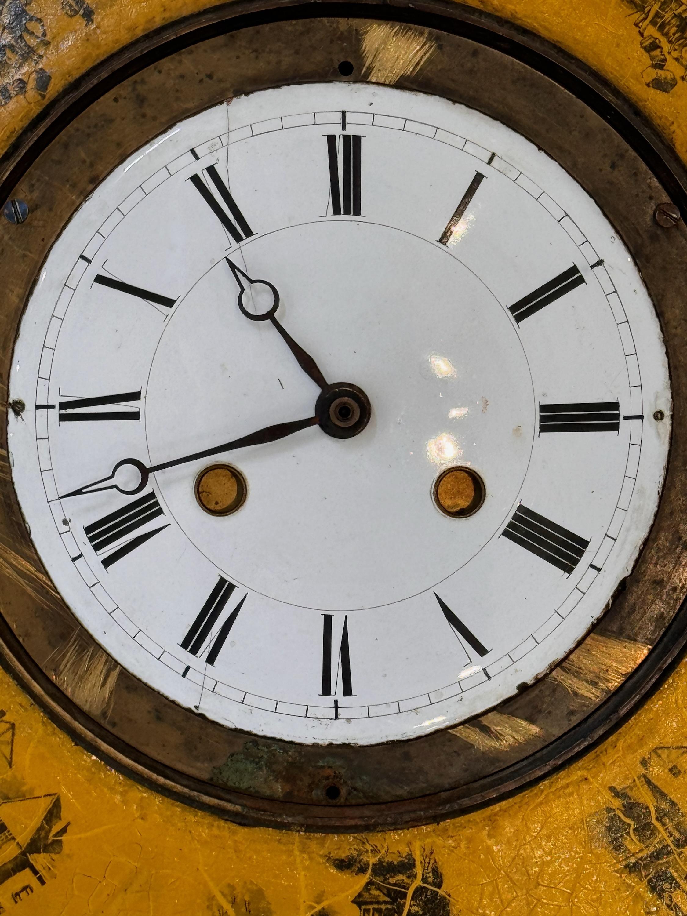 Métal Horloge en tôle avec mouvement à batterie en vente