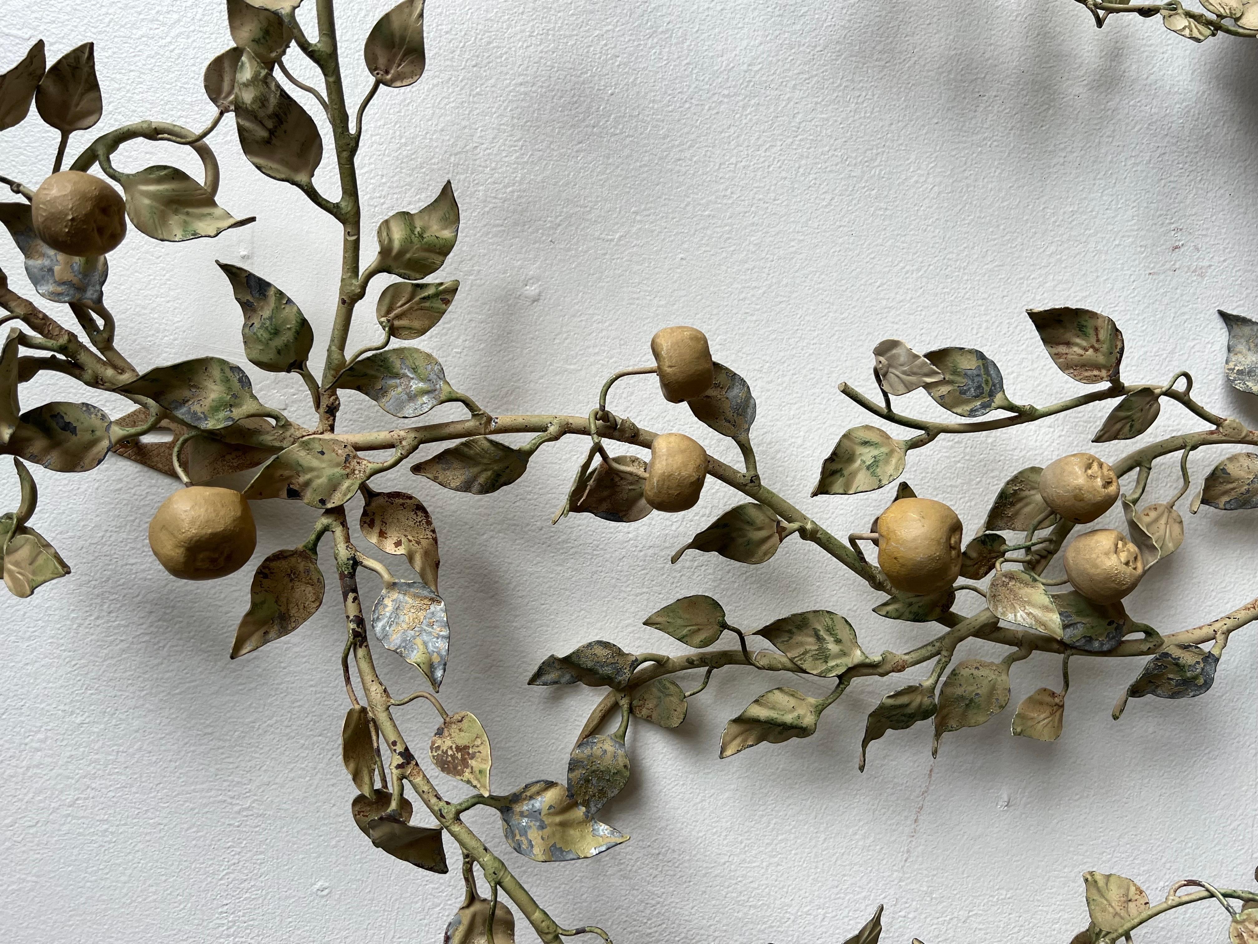 italien Écaille en tôle avec décor d'arbre de citronnier - Début du 20ème siècle en vente