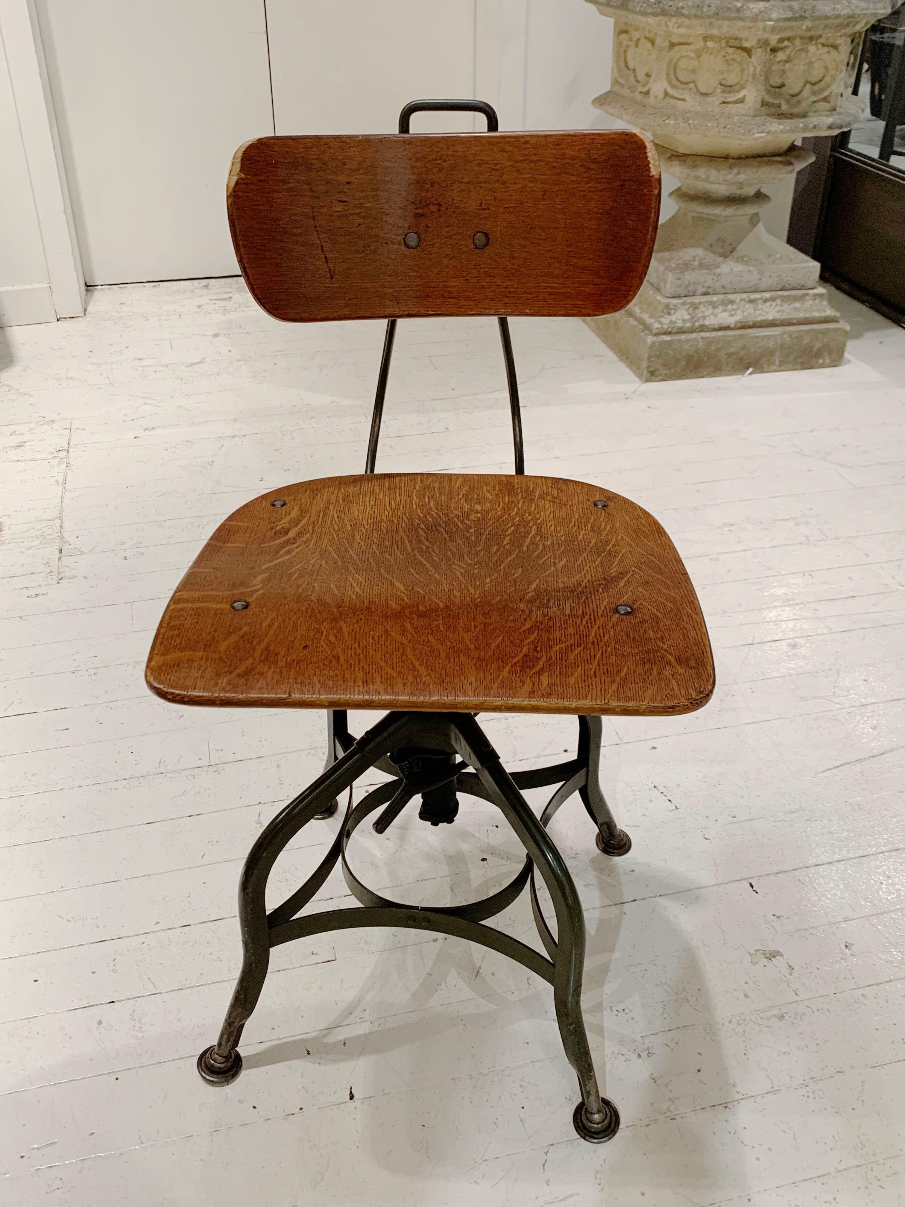 North American Toledo Desk Chair, Mid Century, United States For Sale