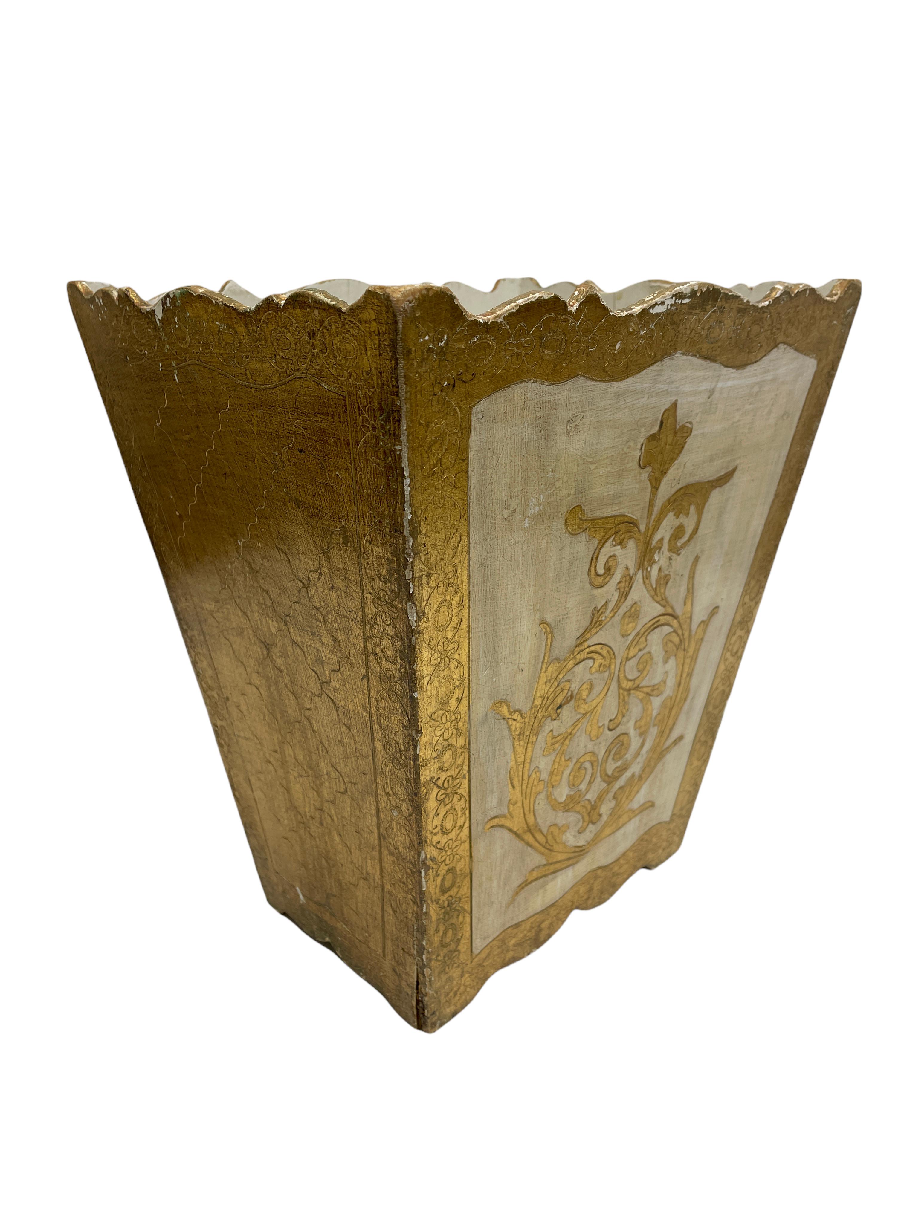 Mid-Century Modern Toleware Florentine Gilt wood Trash Can Neoclassical Waste Paper Basket, Italy