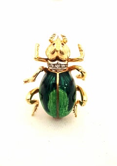 Toliro Italy 18 Karat Enamel and Diamond Bee Brooch