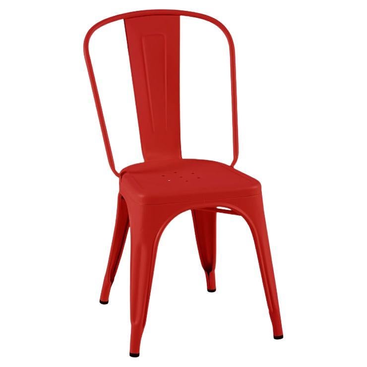 Tolix Ein indoor-Stuhl, bemalt in Chili im Angebot
