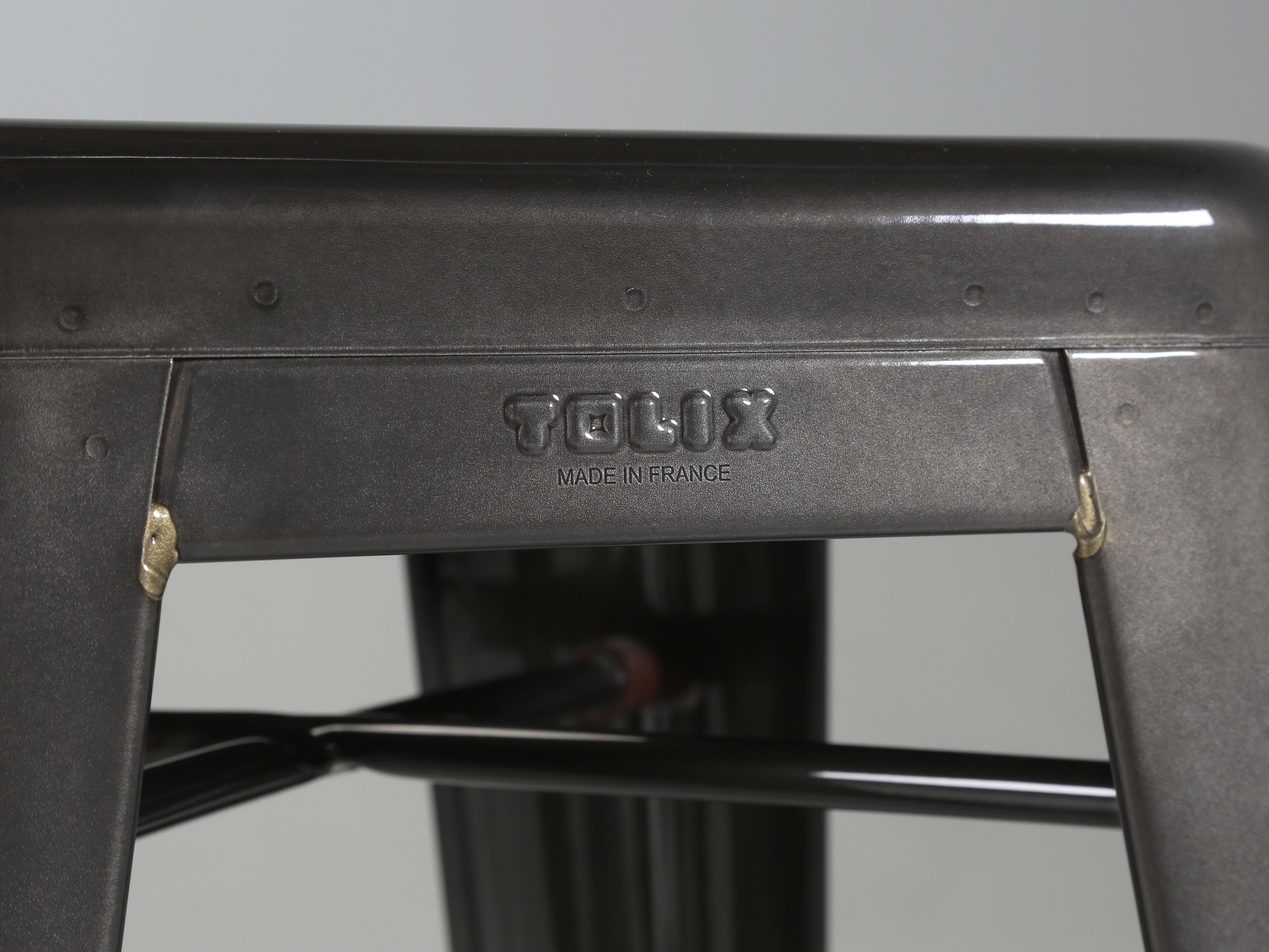 Tolix Authentic French Made in Glossy Dark Grey Bar Height Stools Set of (6) New en vente 1