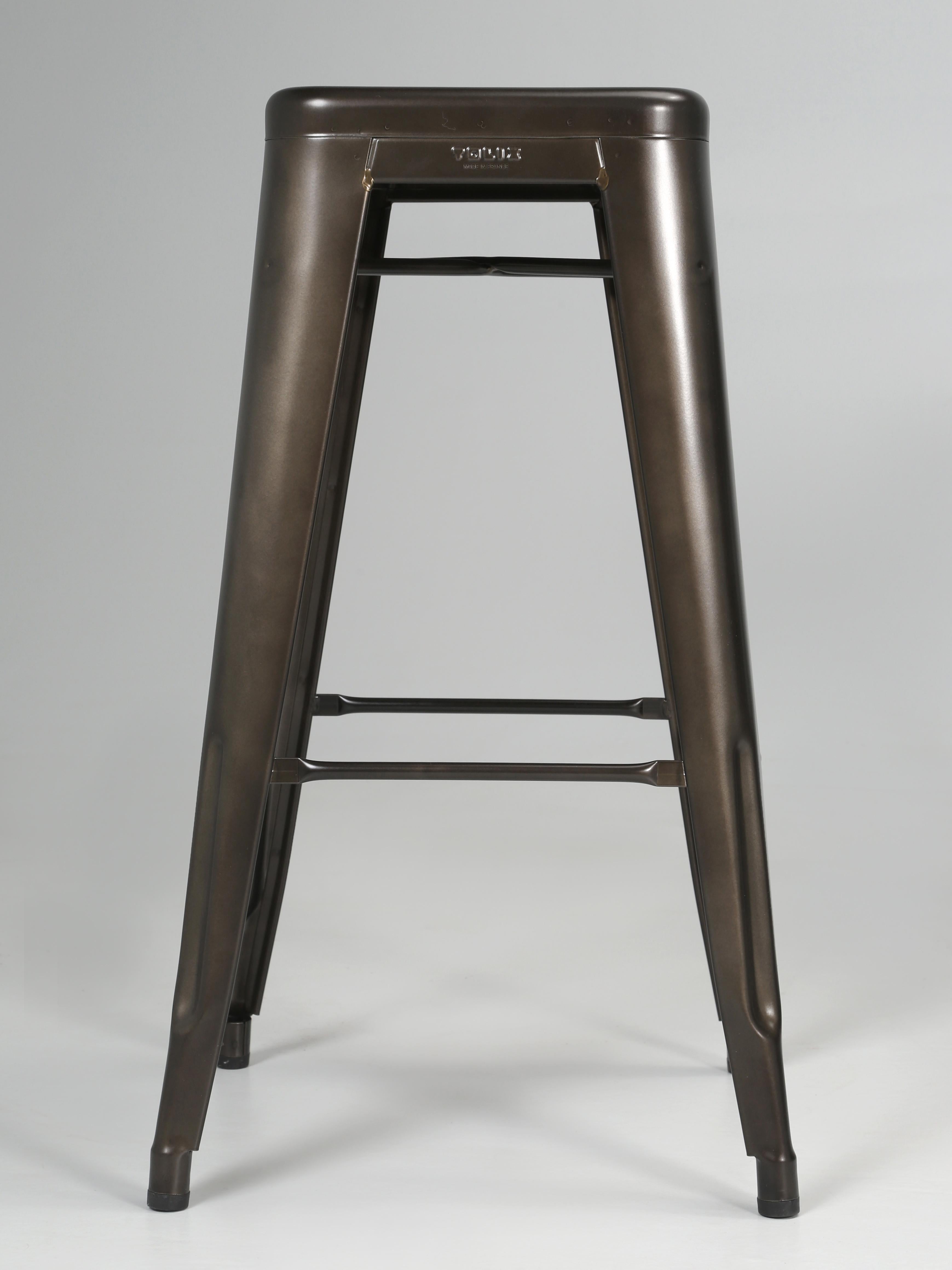 Industrial Tolix Bar Height Steel Stacking Stools, Hand-Made in France in Warm Graphite For Sale