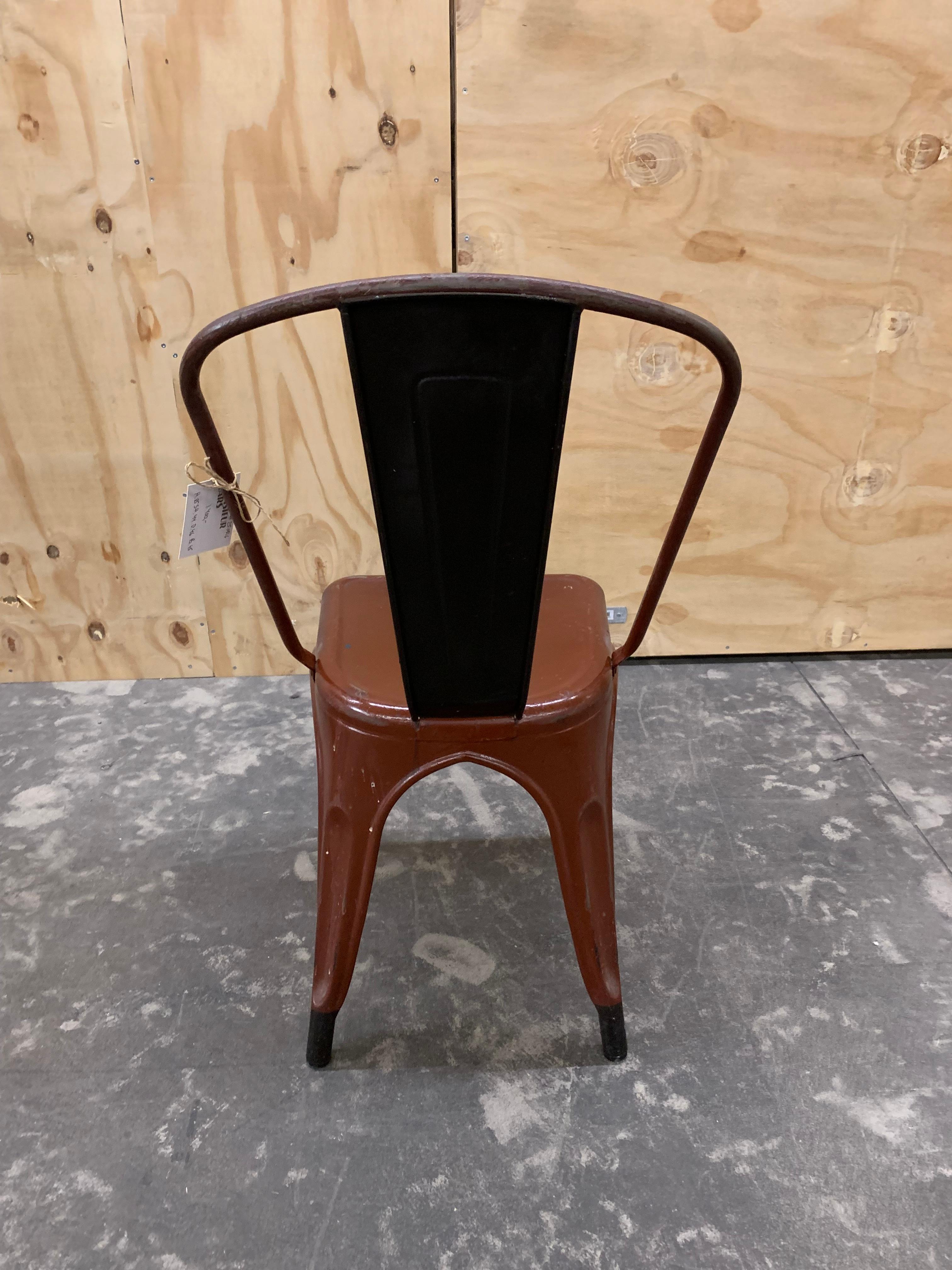 Milieu du XXe siècle Chaise de salle à manger Tolix en vente