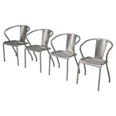 Fauteuils français Tolix avec sièges à lattes Showroom Samples Hundreds disponibles